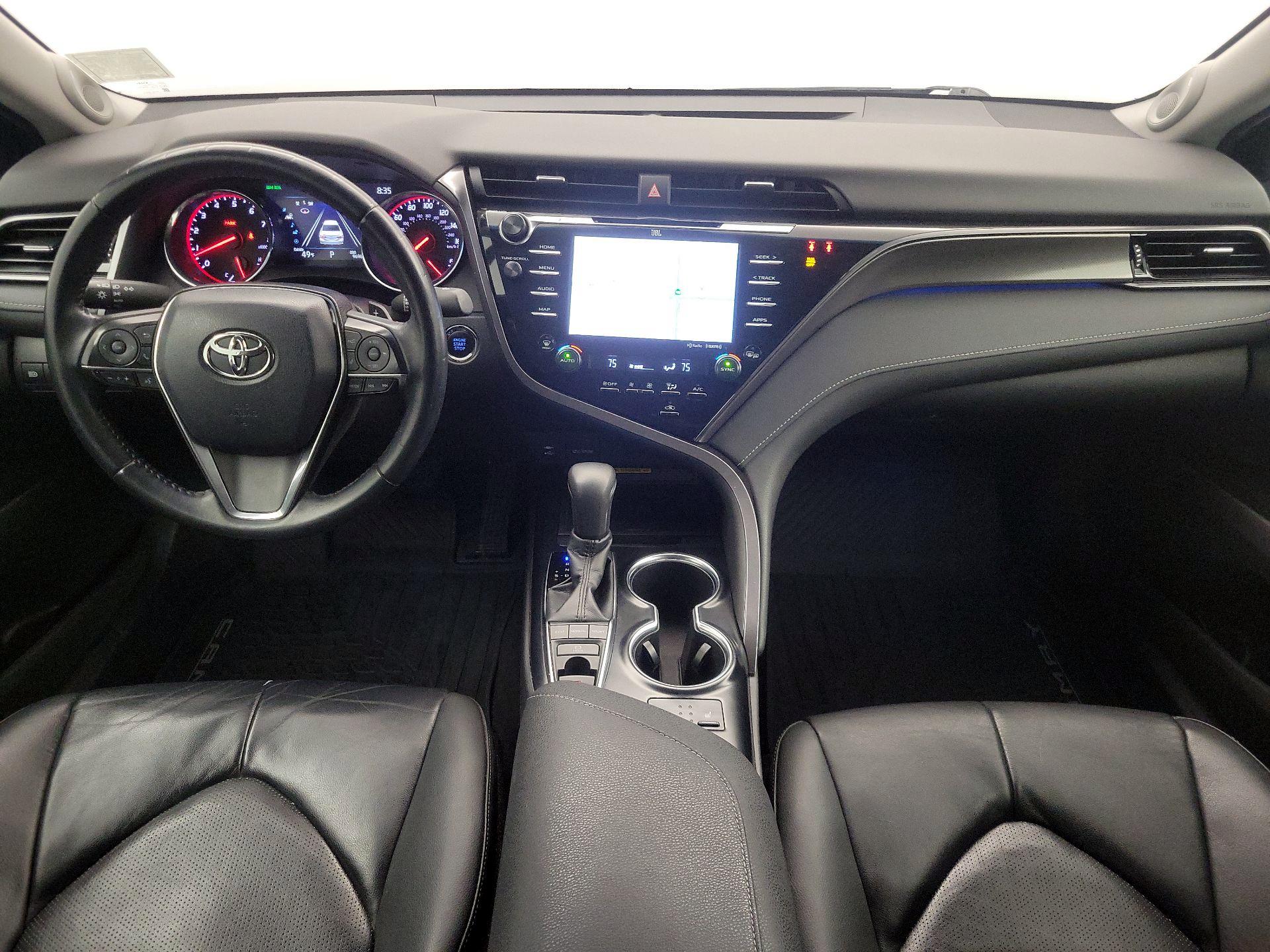 Thumbnail: 2019 Toyota Camry - 9