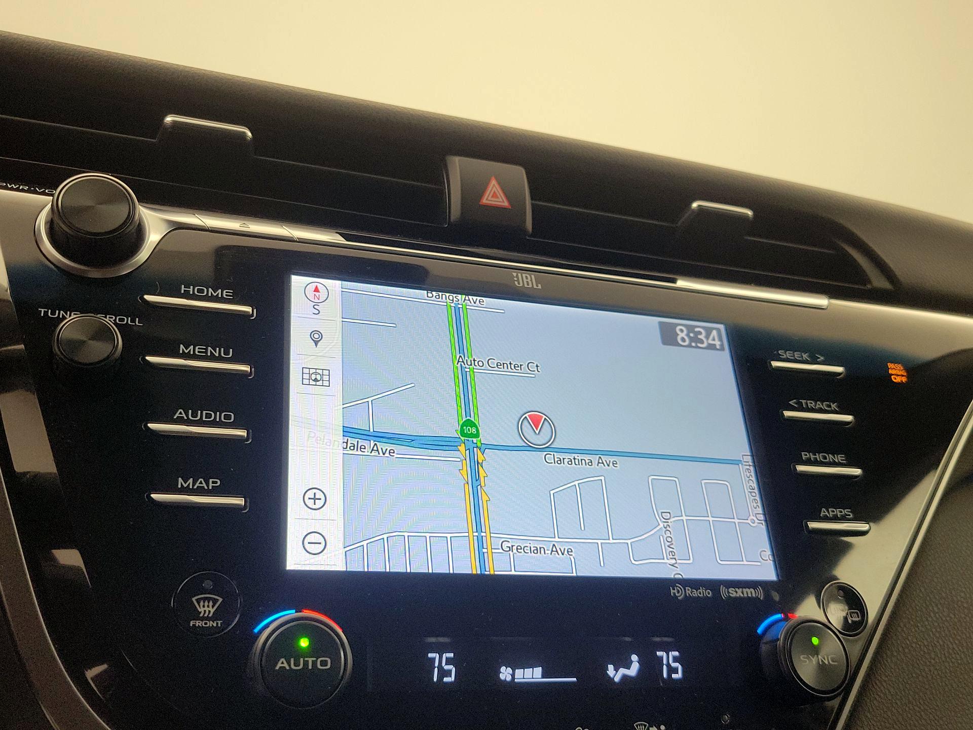 Thumbnail: 2019 Toyota Camry - 14