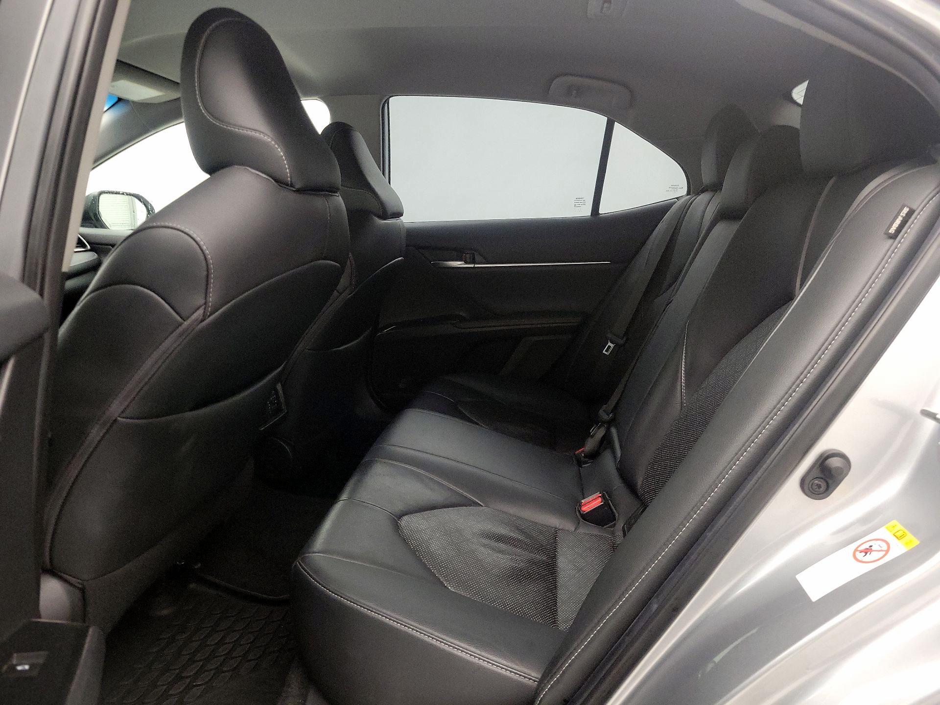 Thumbnail: 2019 Toyota Camry - 20