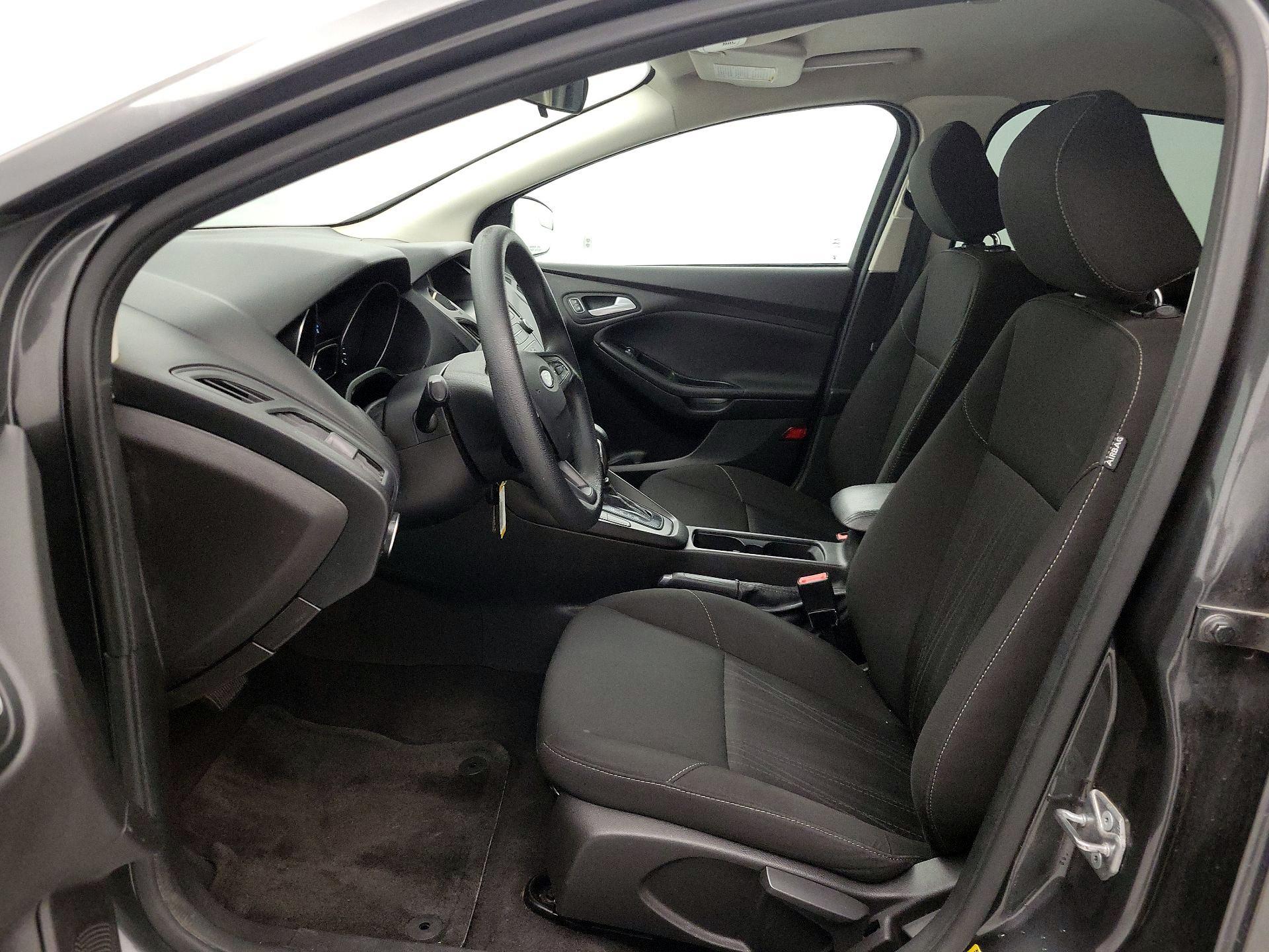 Thumbnail: 2017 Ford Focus - 11