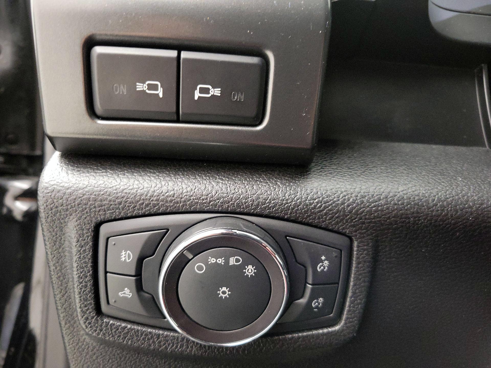 Thumbnail: 2018 Ford F-150 - 13