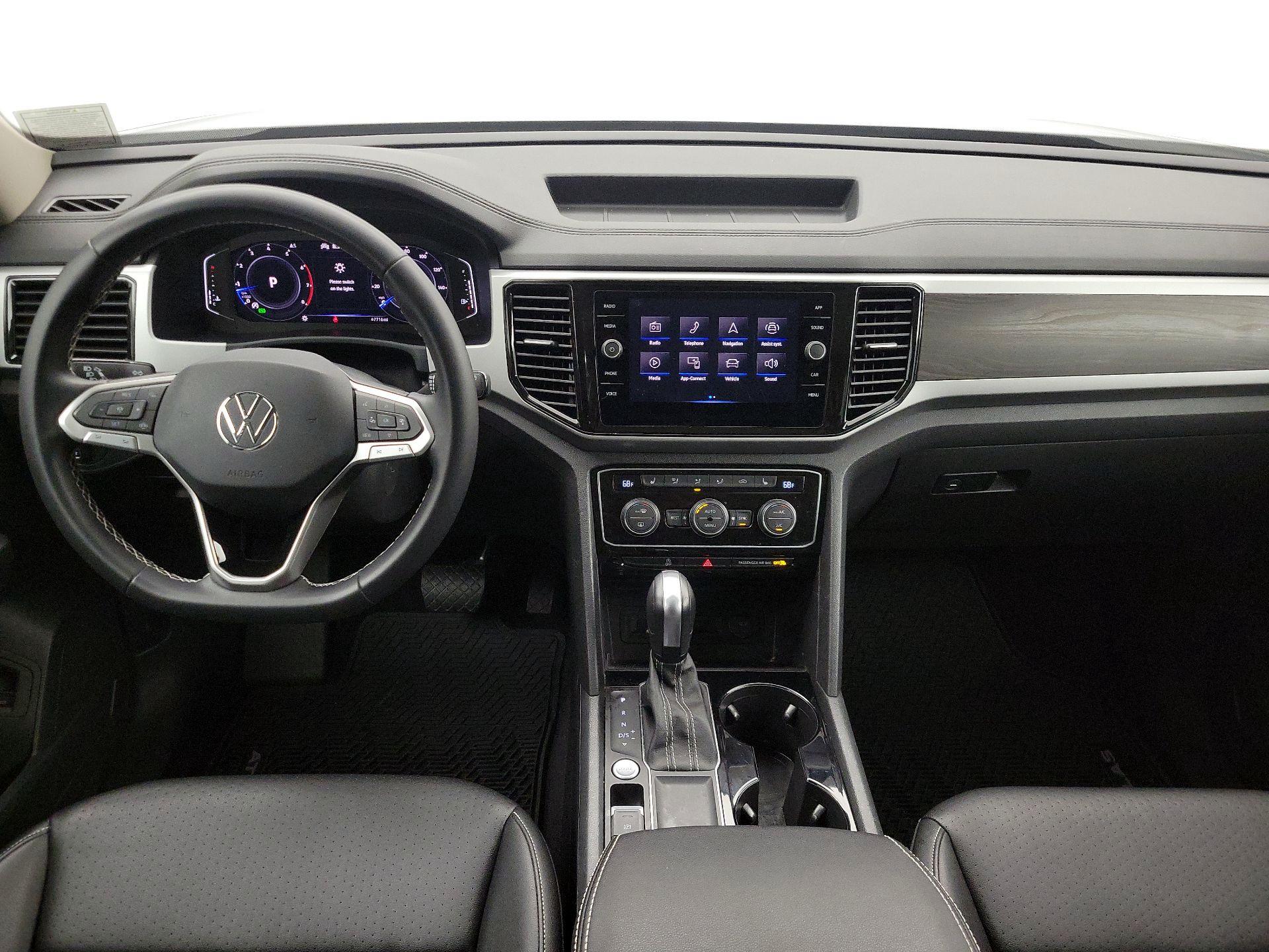 Thumbnail: 2023 Volkswagen Atlas - 9