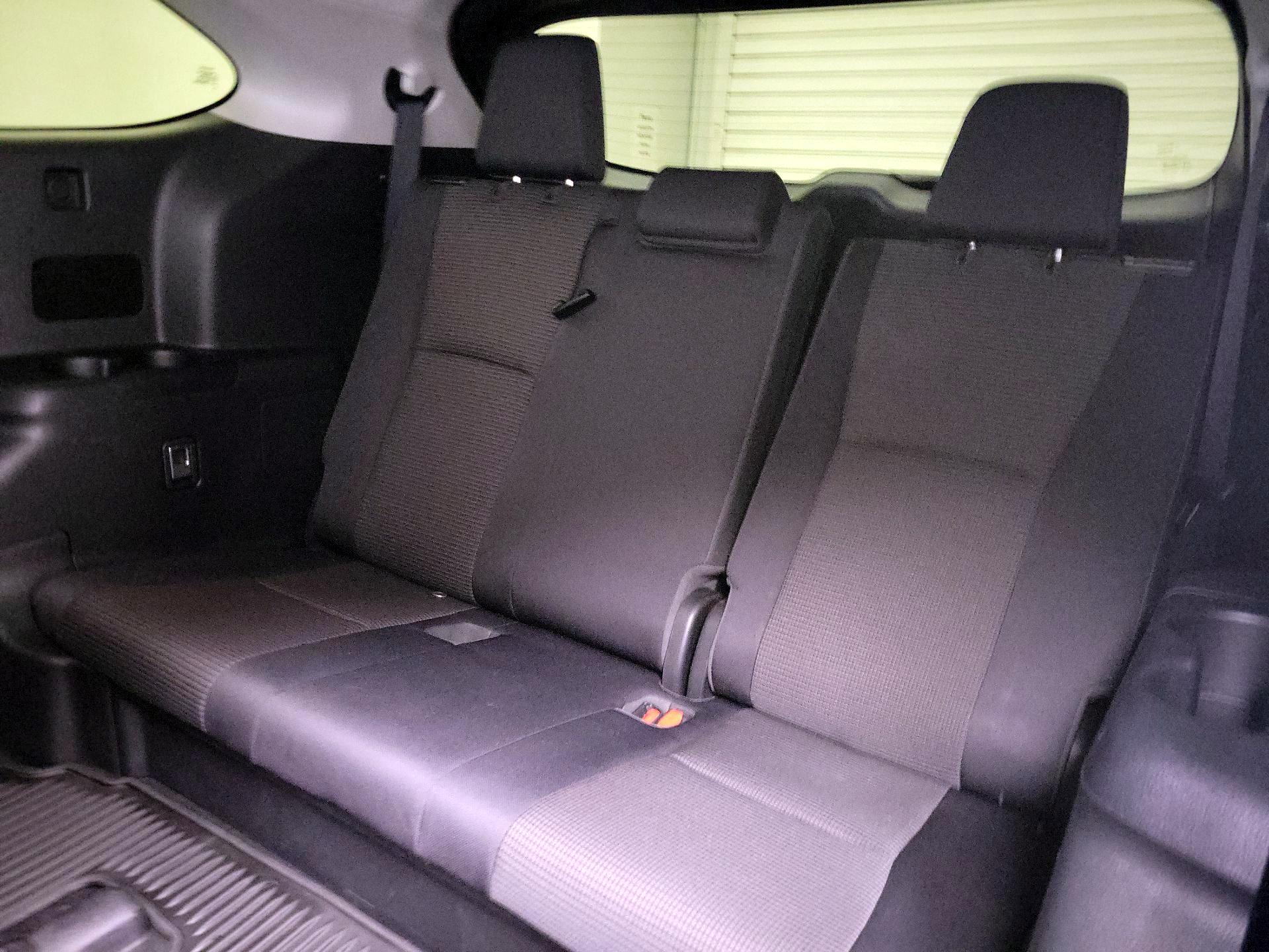 Thumbnail: 2020 Toyota Highlander - 20