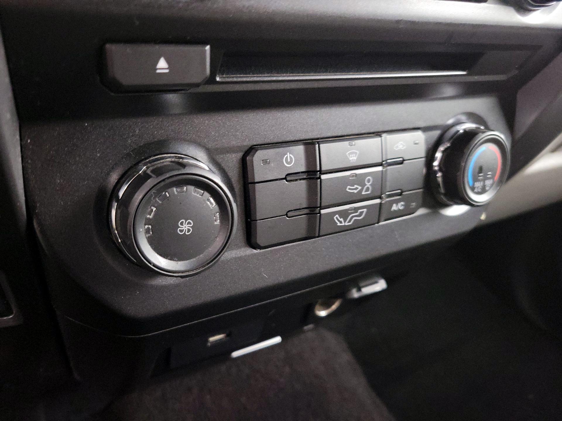 Thumbnail: 2018 Ford F-150 - 16