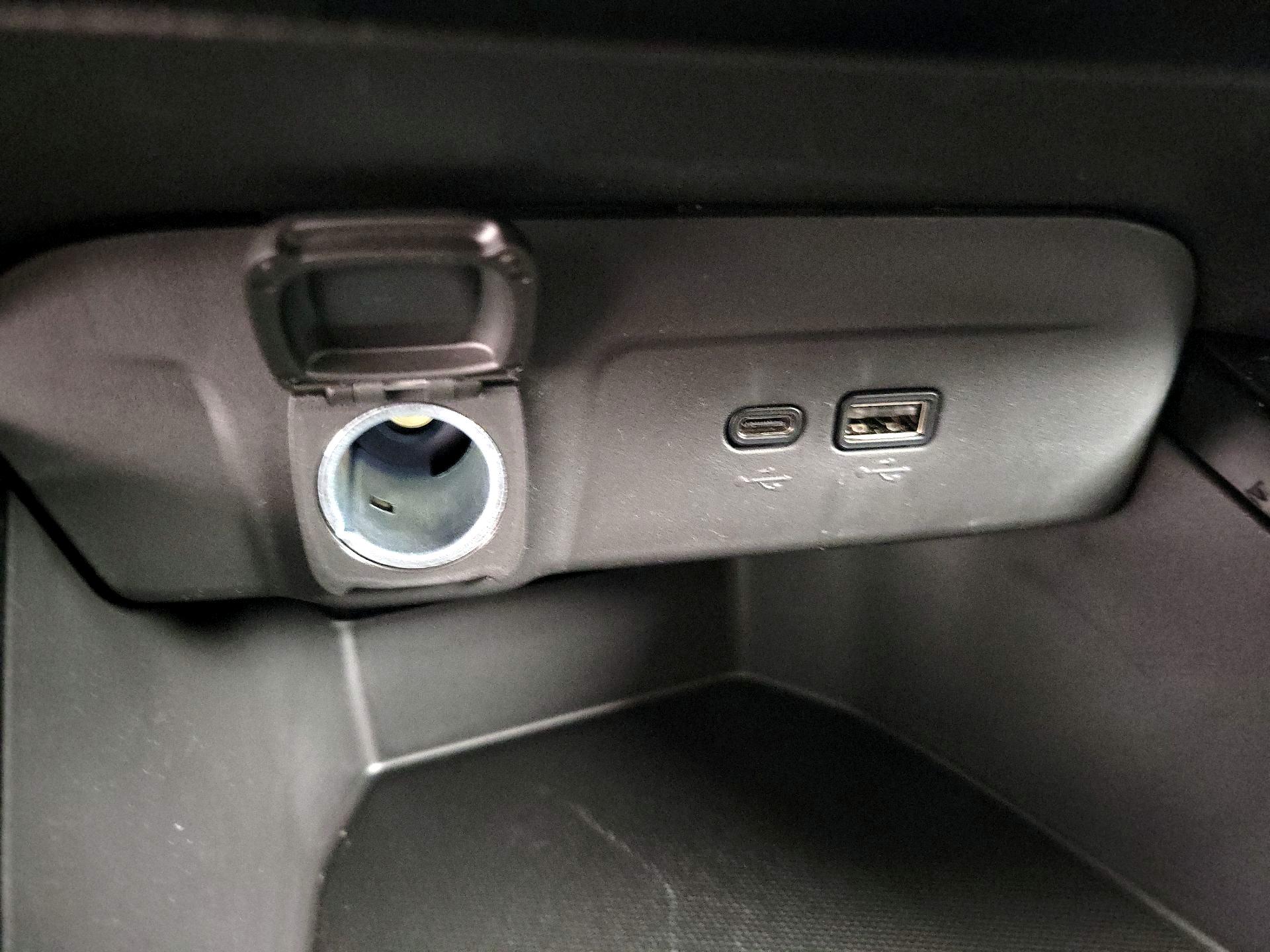 Thumbnail: 2025 Chevrolet Trax - 18