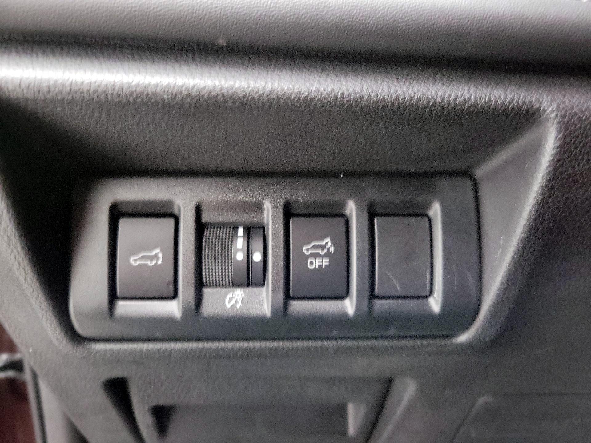 Thumbnail: 2023 Subaru Outback - 13