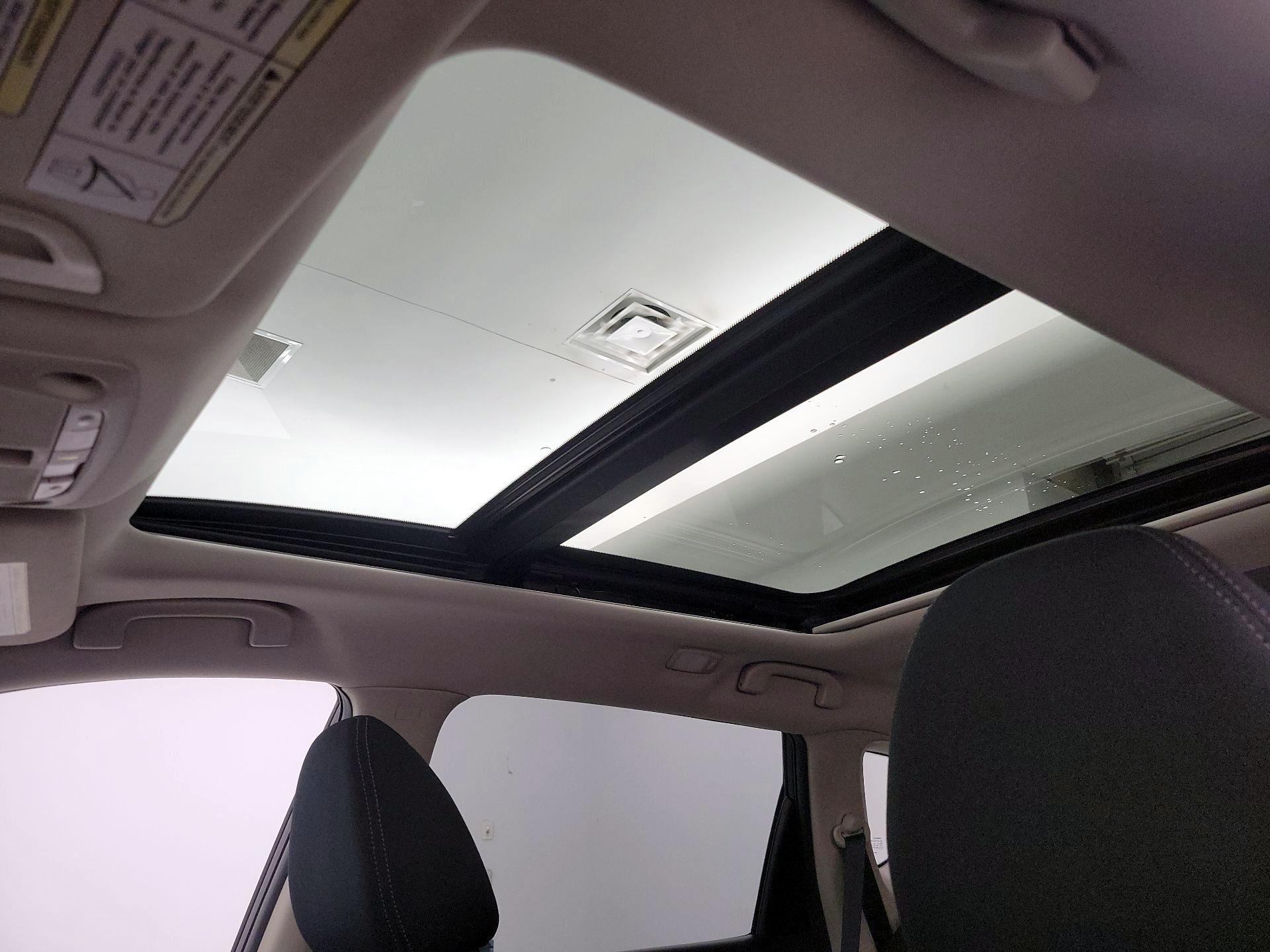 Thumbnail: 2019 Nissan Rogue - 20