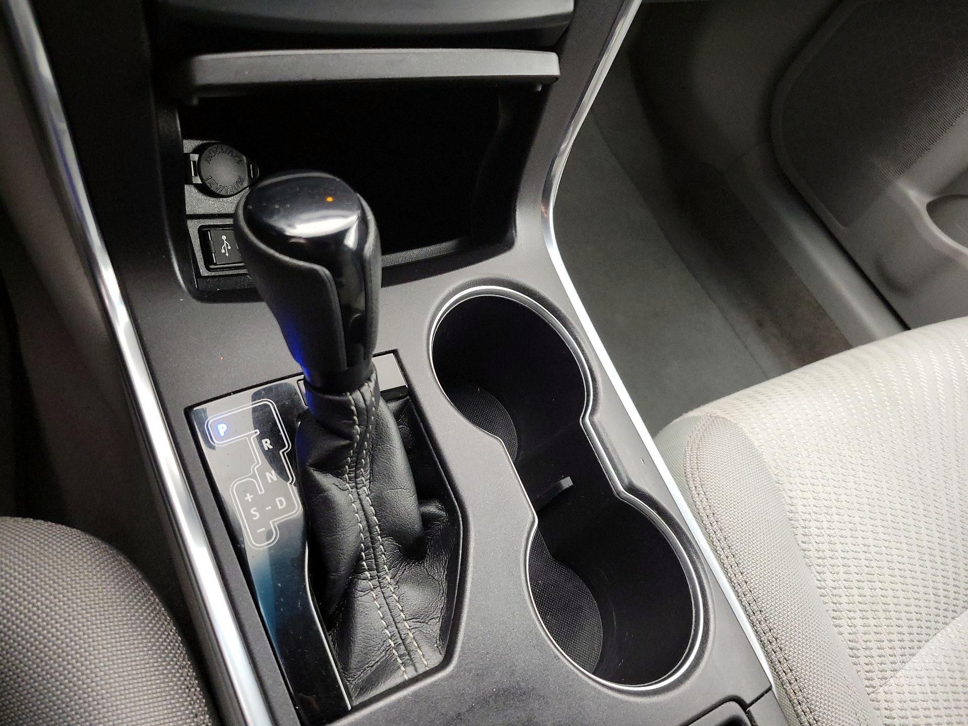 Thumbnail: 2017 Toyota Camry - 17