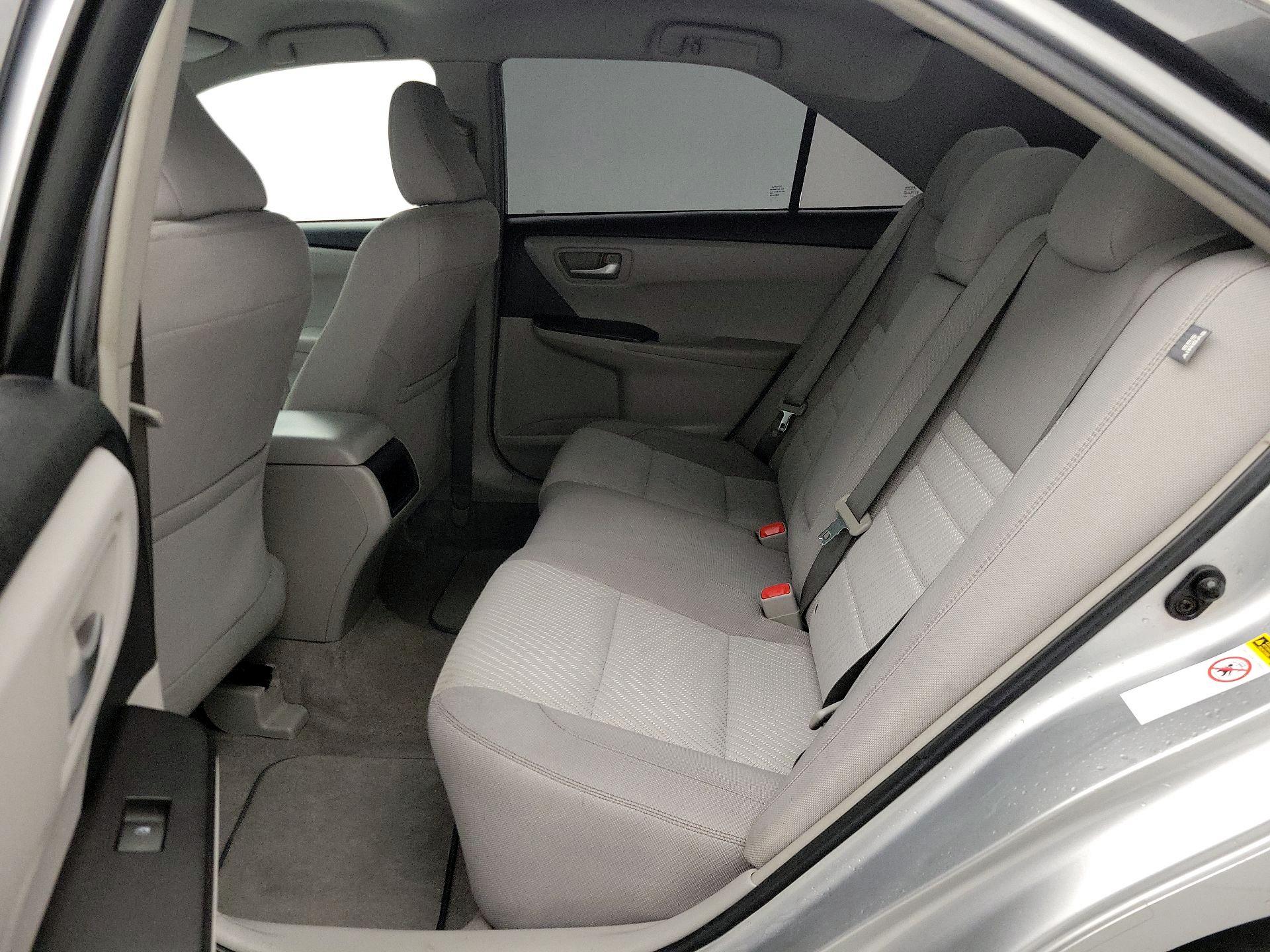 Thumbnail: 2017 Toyota Camry - 19