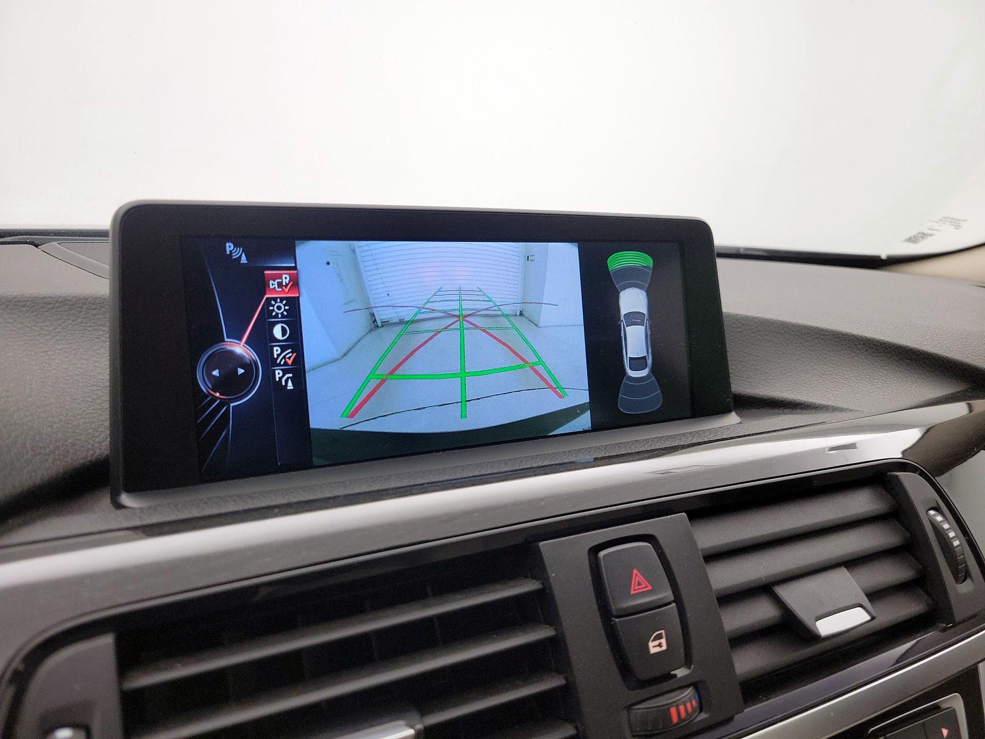 Thumbnail: 2015 BMW 4 Series - 15