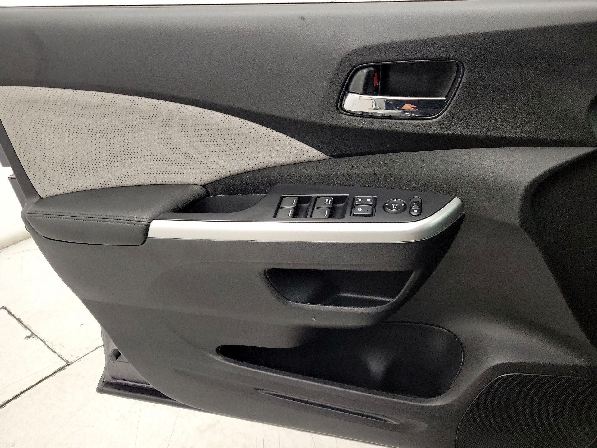 Thumbnail: 2016 Honda CR-V - 12