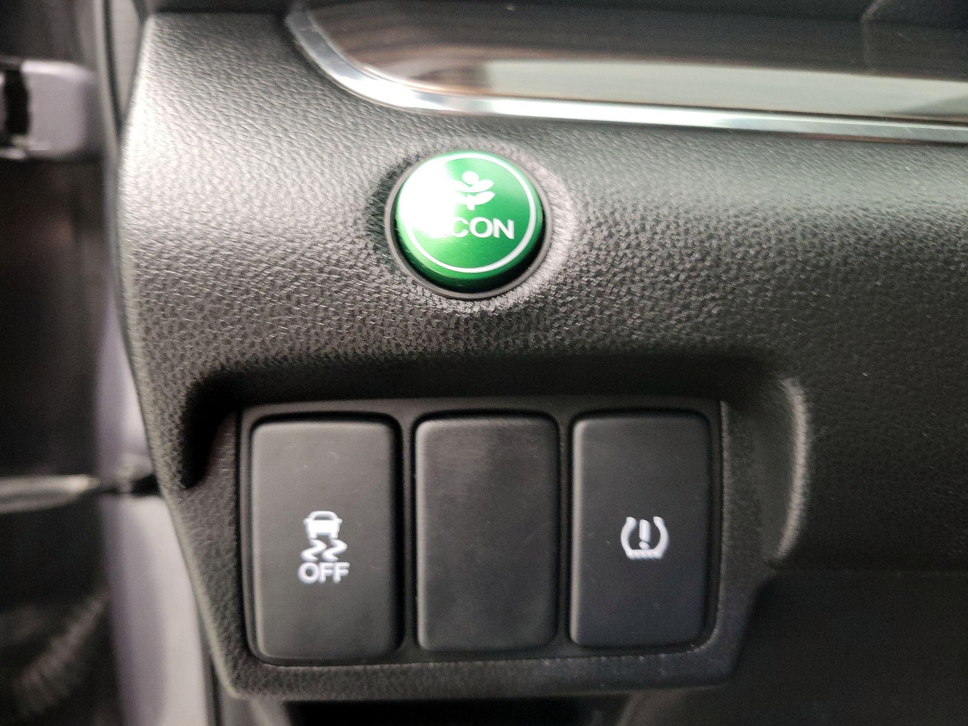 Thumbnail: 2016 Honda CR-V - 13