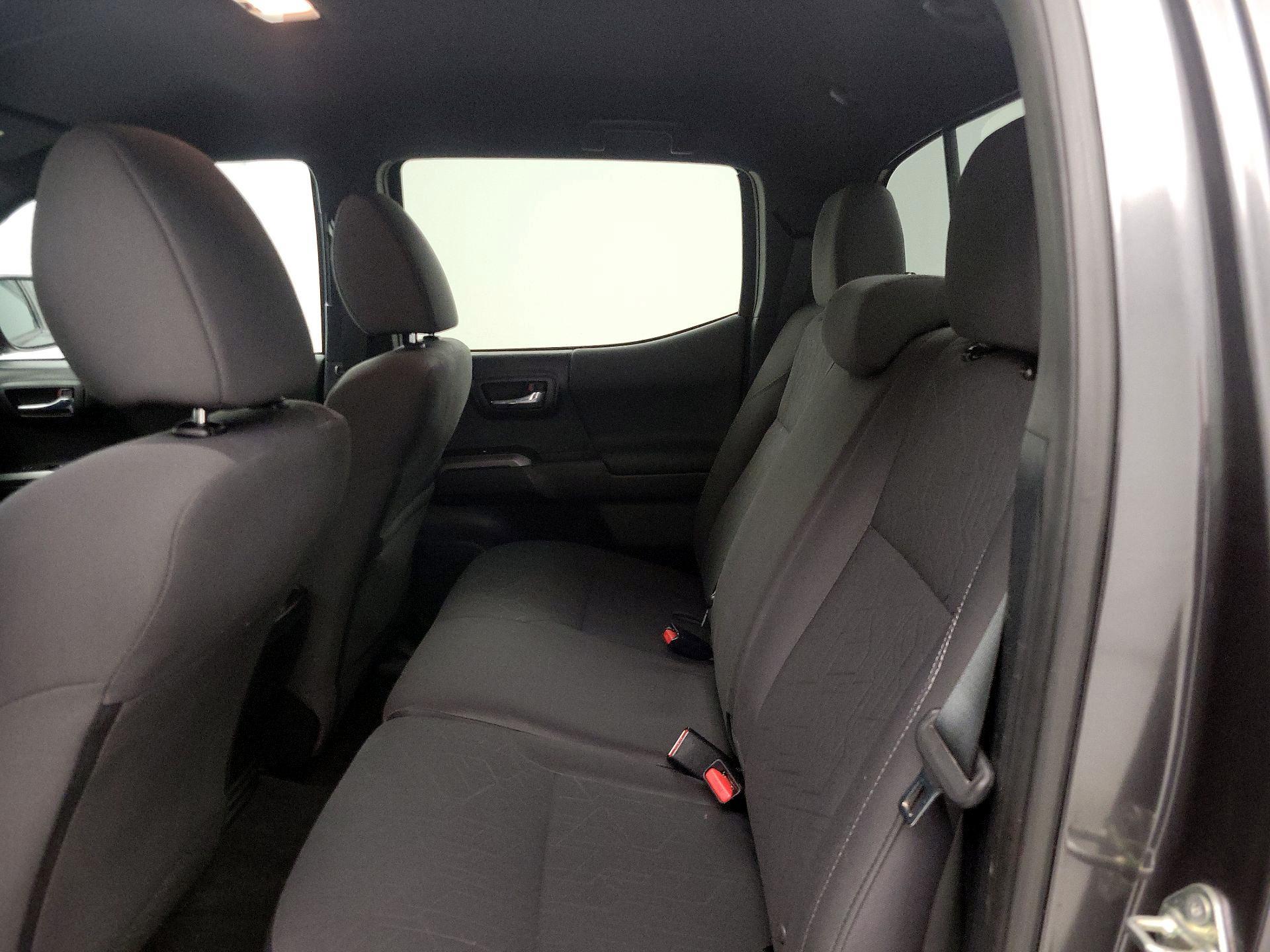 Thumbnail: 2017 Toyota Tacoma - 20