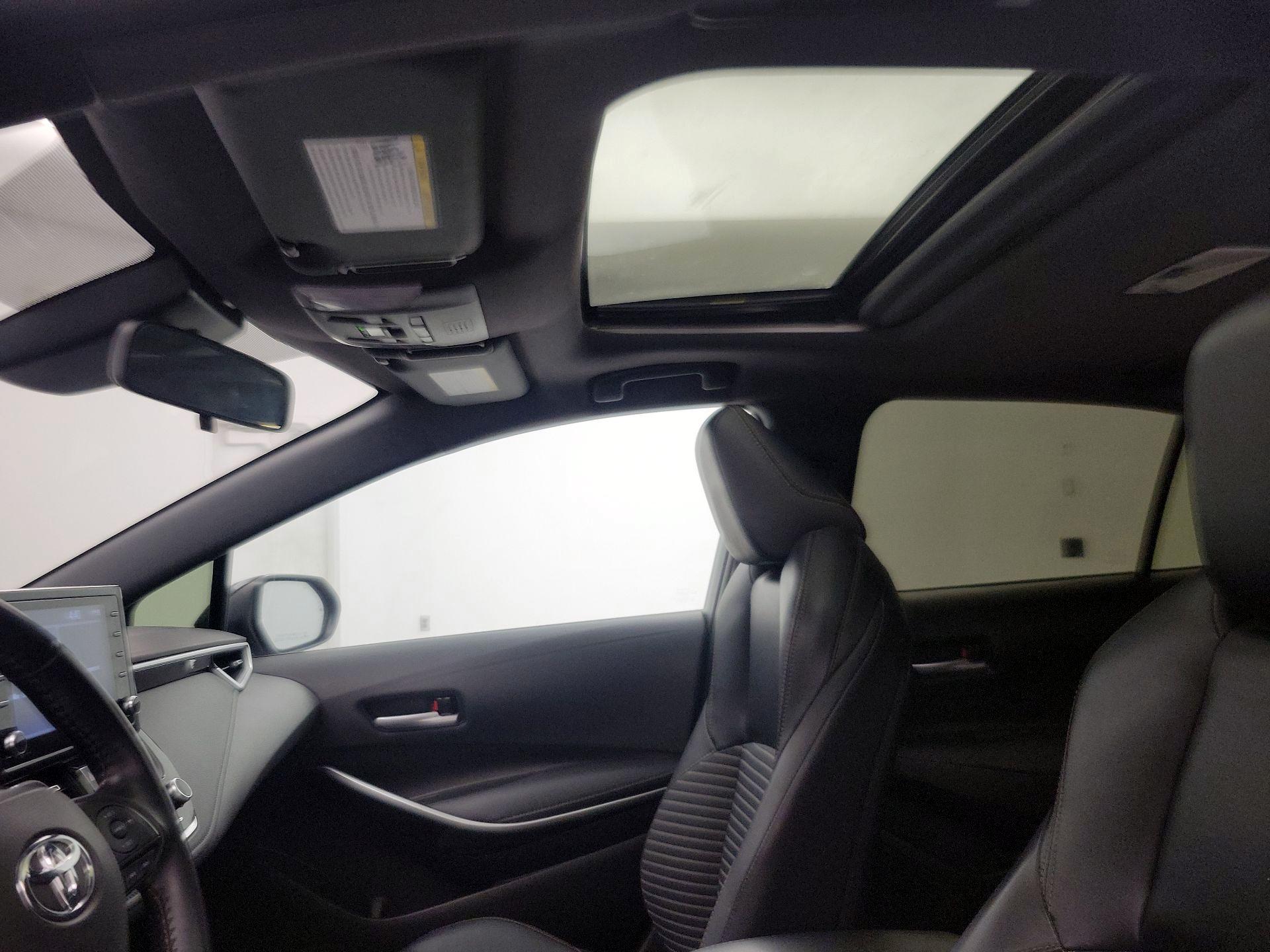 Thumbnail: 2022 Toyota Corolla - 18