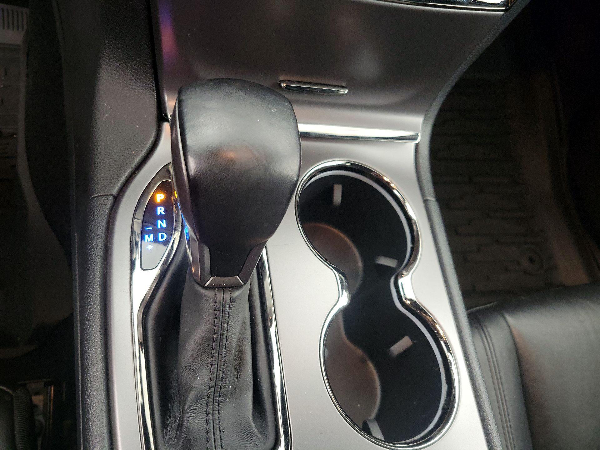 Thumbnail: 2020 Jeep Grand Cherokee - 18