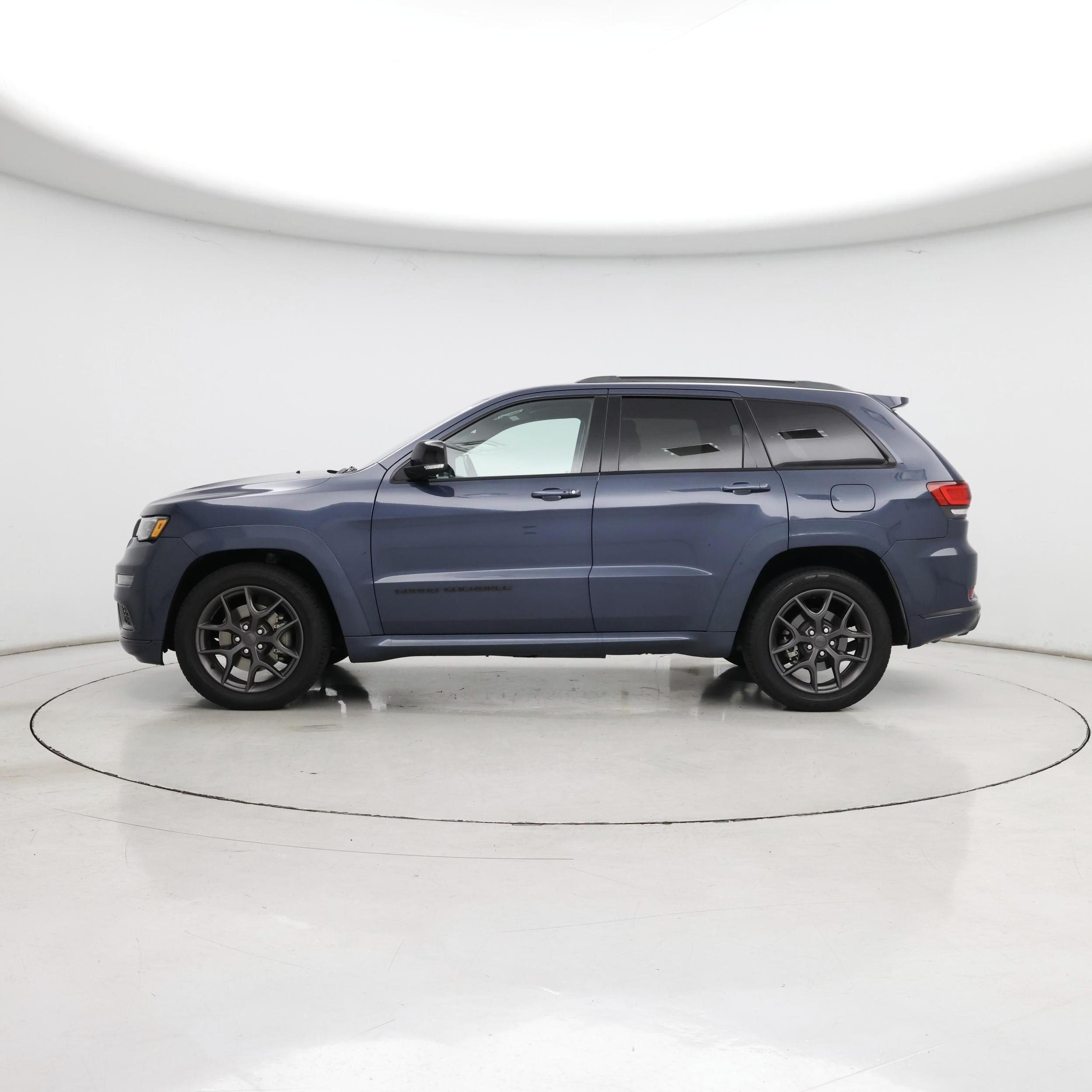 Thumbnail: 2020 Jeep Grand Cherokee - 3