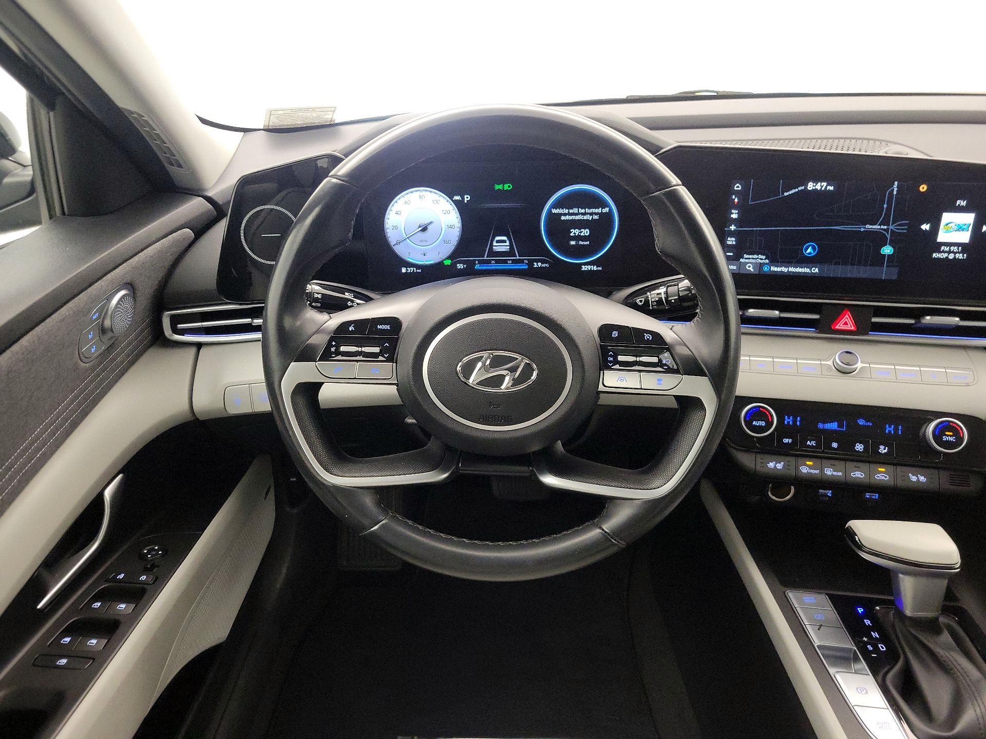 Thumbnail: 2023 Hyundai Elantra - 10