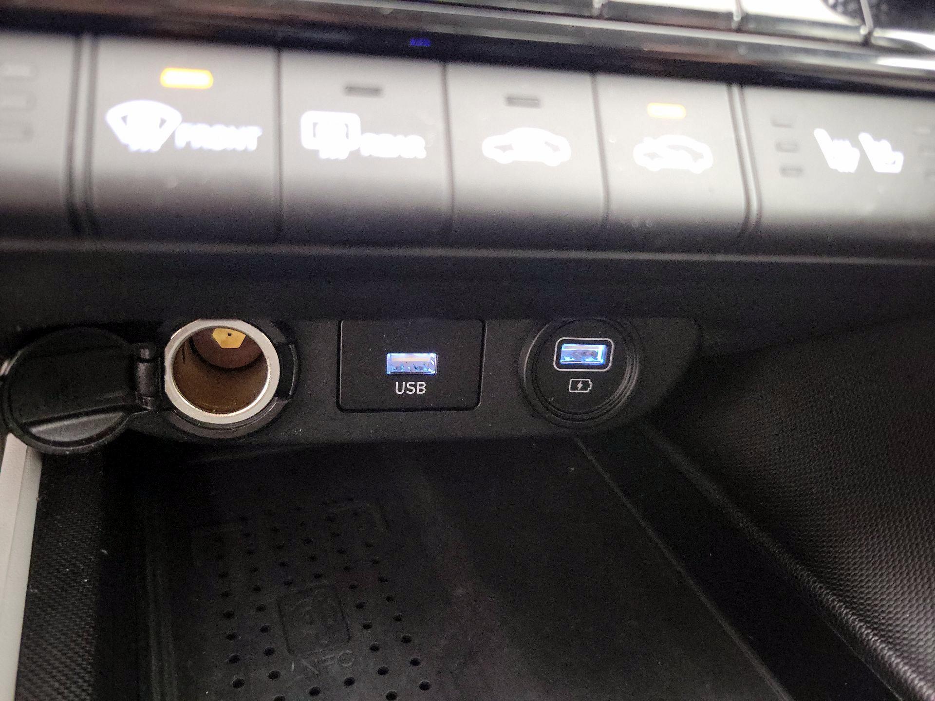 Thumbnail: 2023 Hyundai Elantra - 19