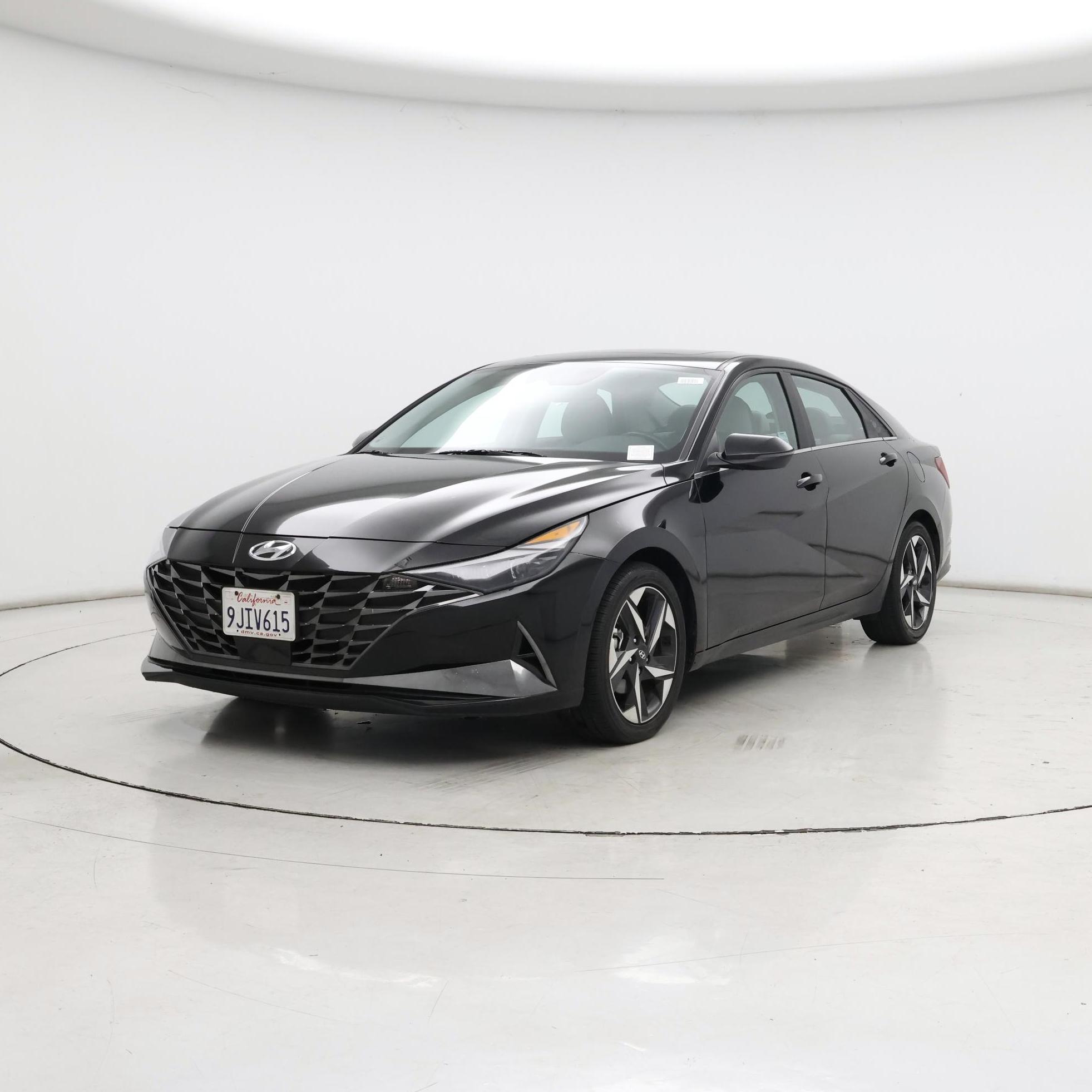 Thumbnail: 2023 Hyundai Elantra - 4