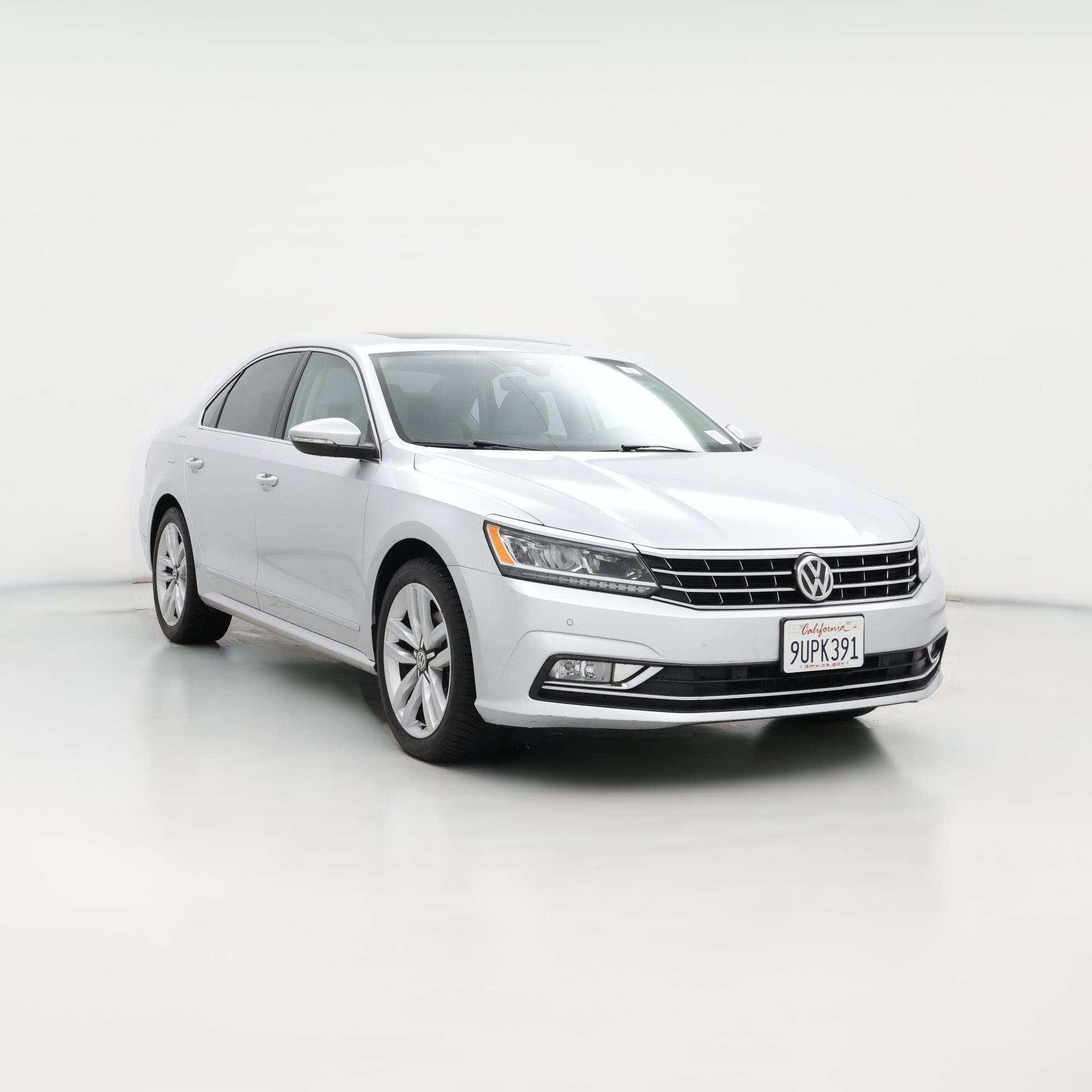 Thumbnail: 2016 Volkswagen Passat - 1