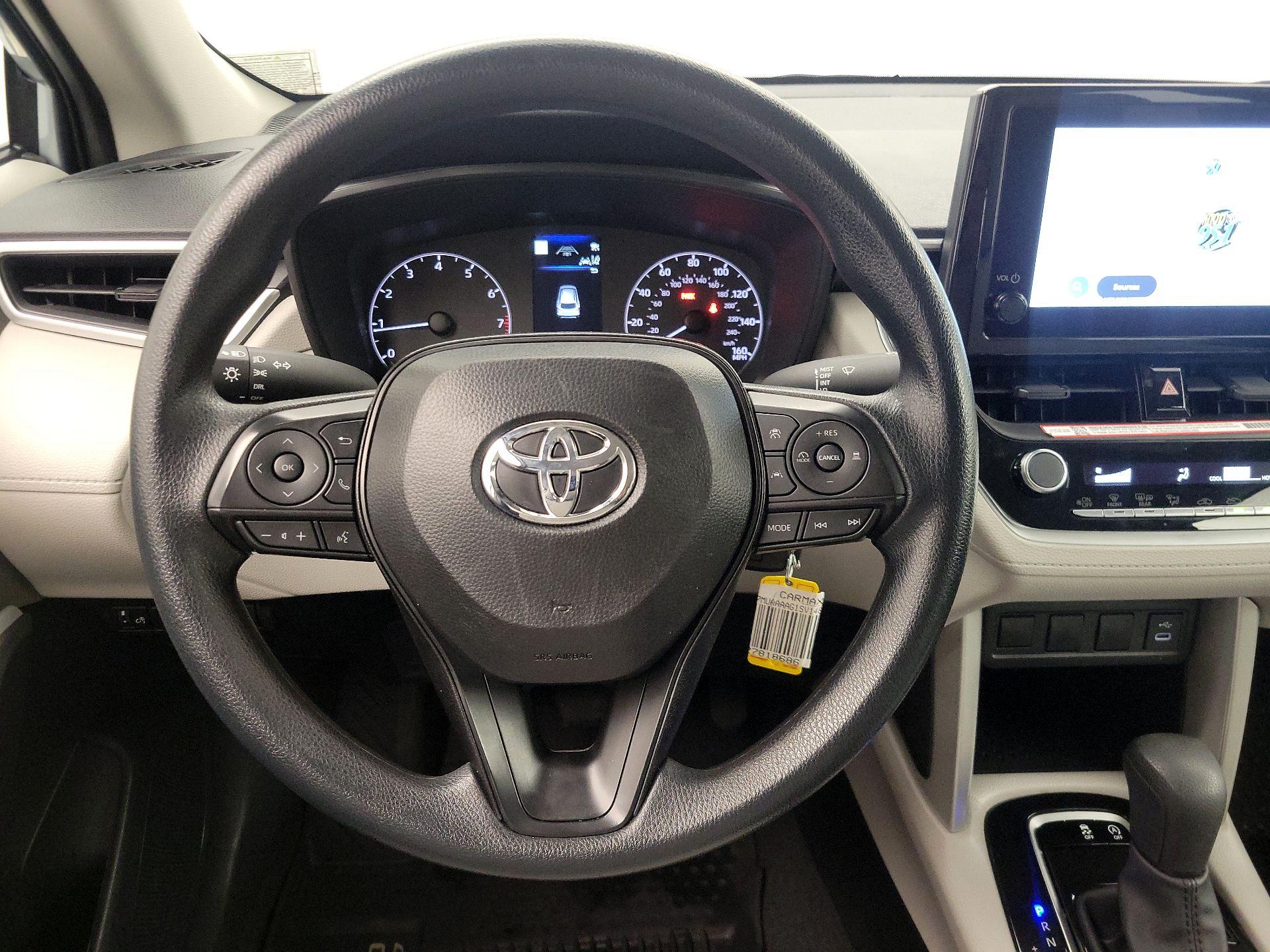 Thumbnail: 2025 Toyota Corolla Cross - 10