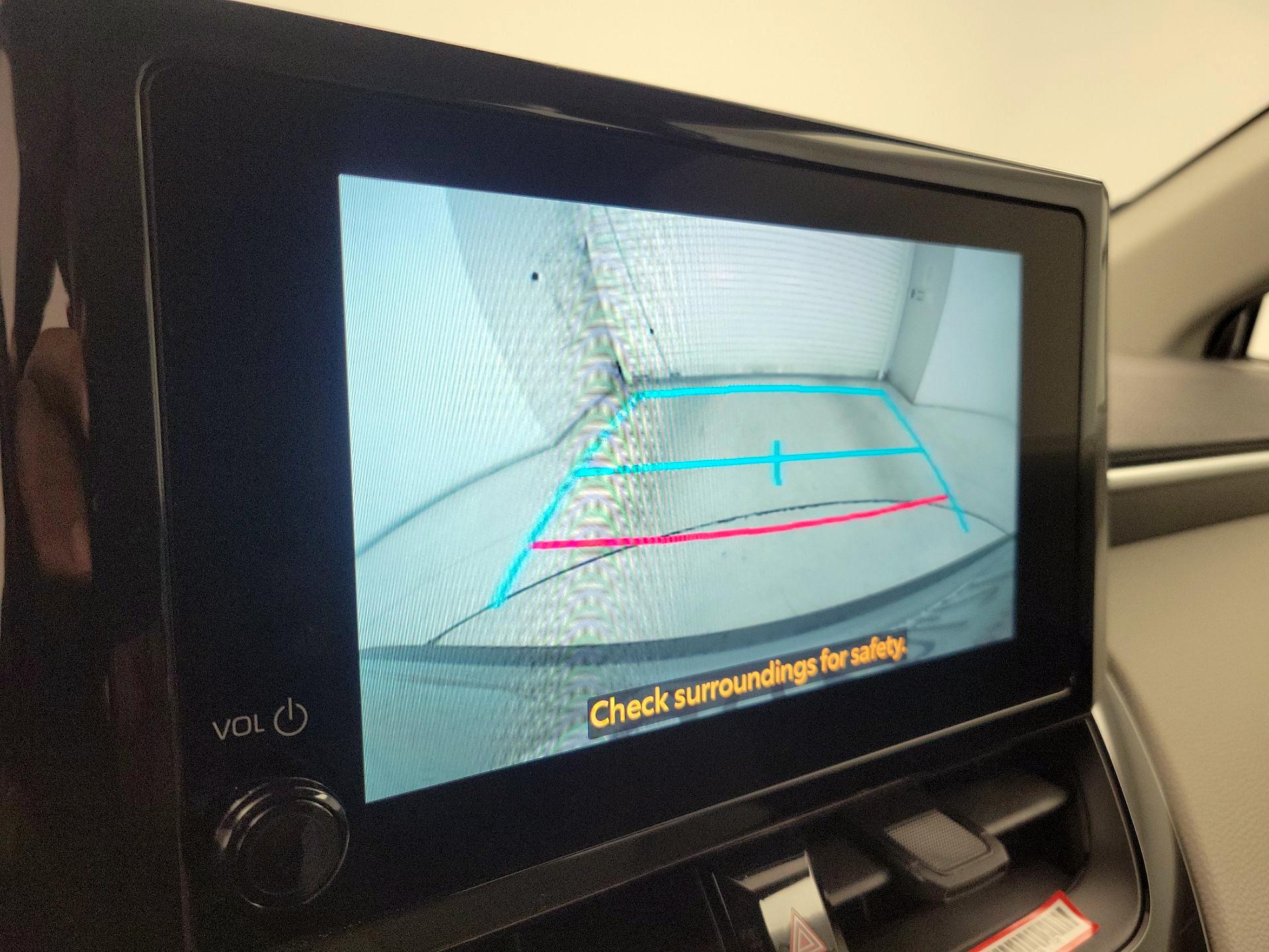 Thumbnail: 2025 Toyota Corolla Cross - 14