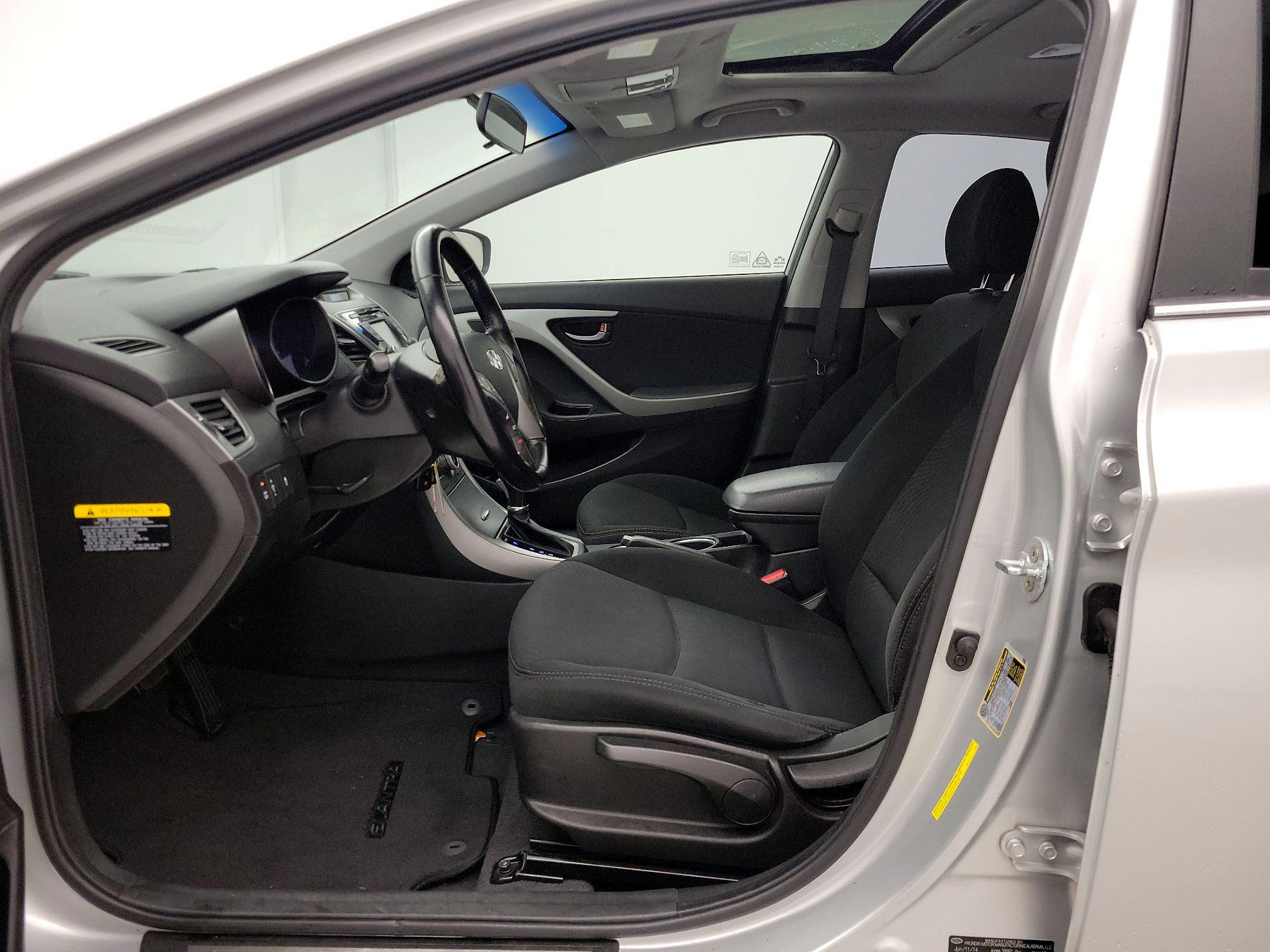 Thumbnail: 2015 Hyundai Elantra - 11