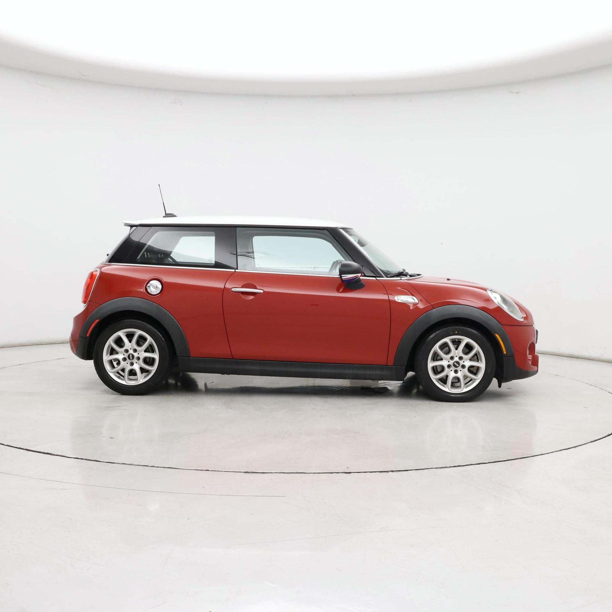 Thumbnail: 2015 MINI Cooper Hardtop - 7