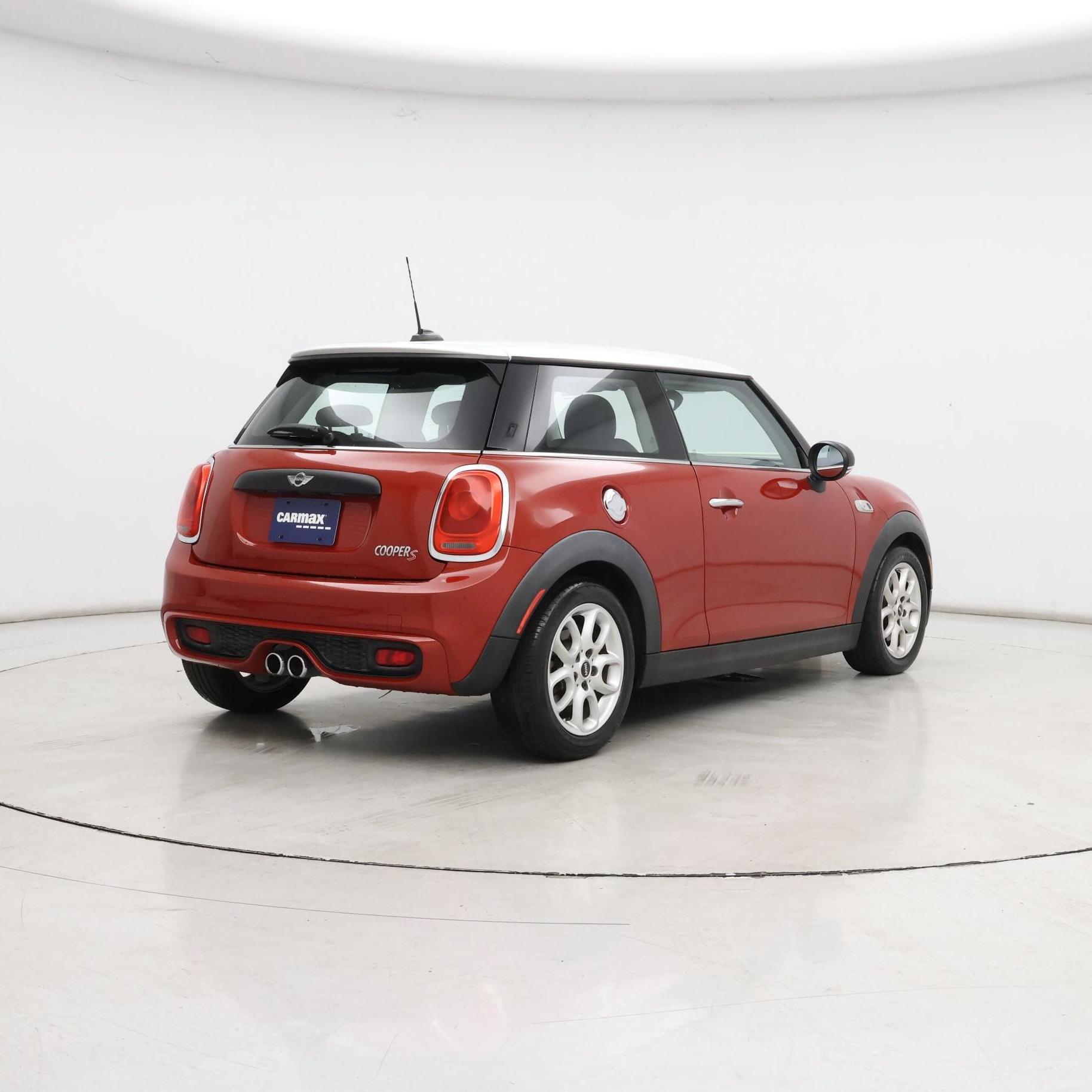 Thumbnail: 2015 MINI Cooper Hardtop - 8