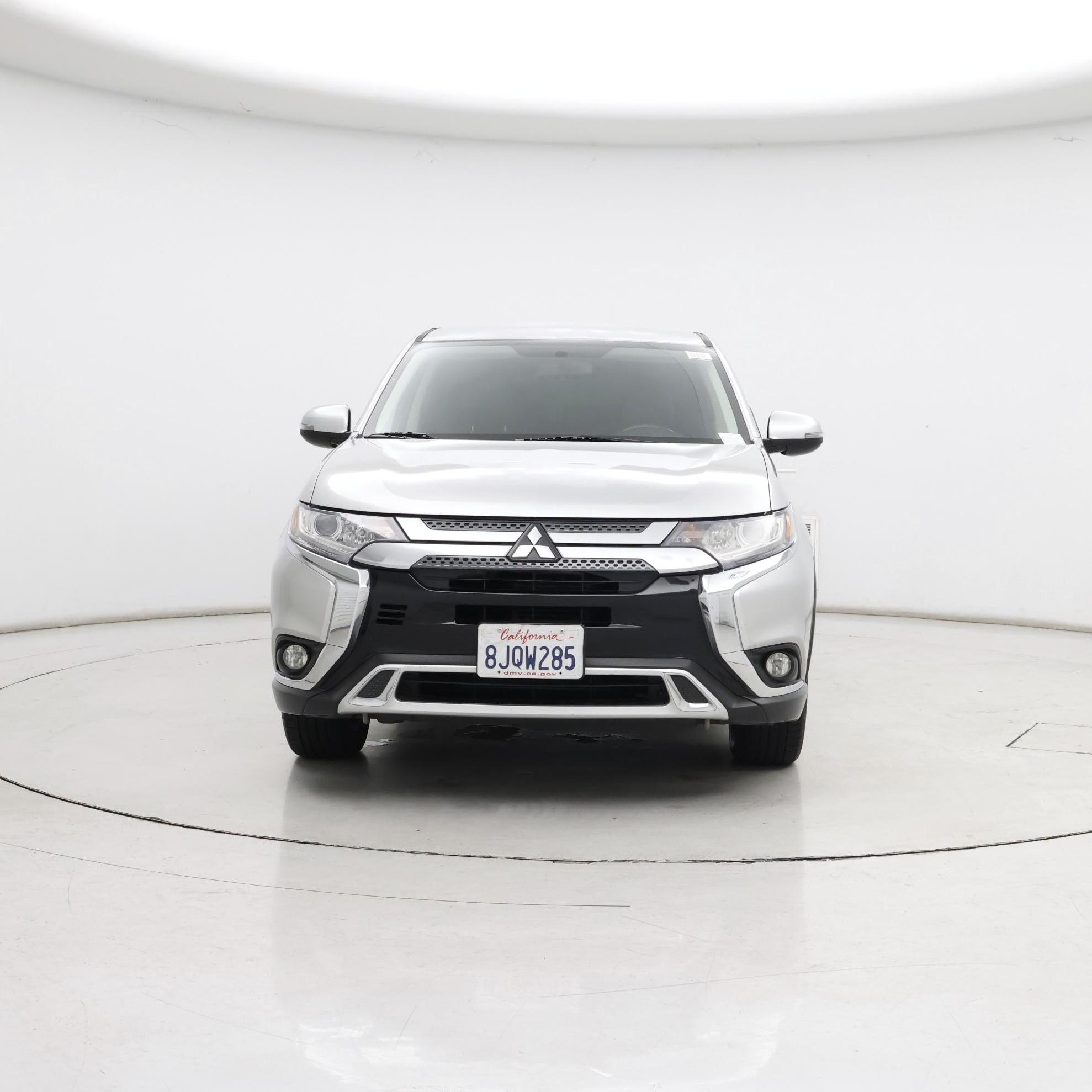 Thumbnail: 2019 Mitsubishi Outlander - 5