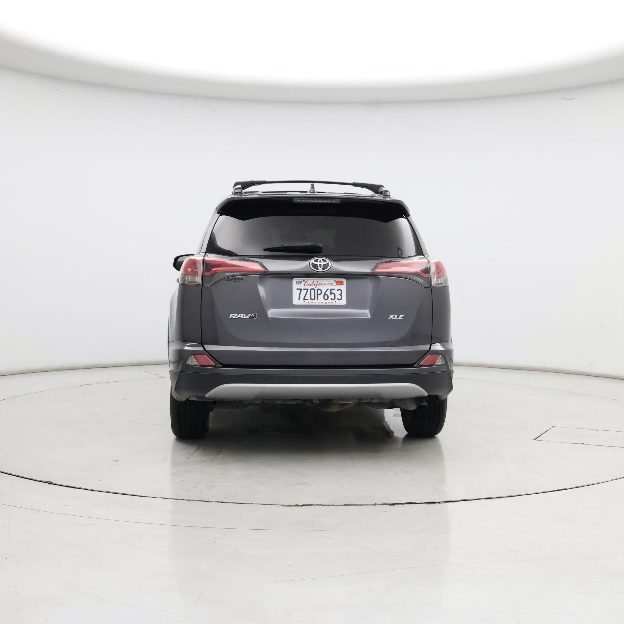 Thumbnail: 2017 Toyota RAV4 - 6