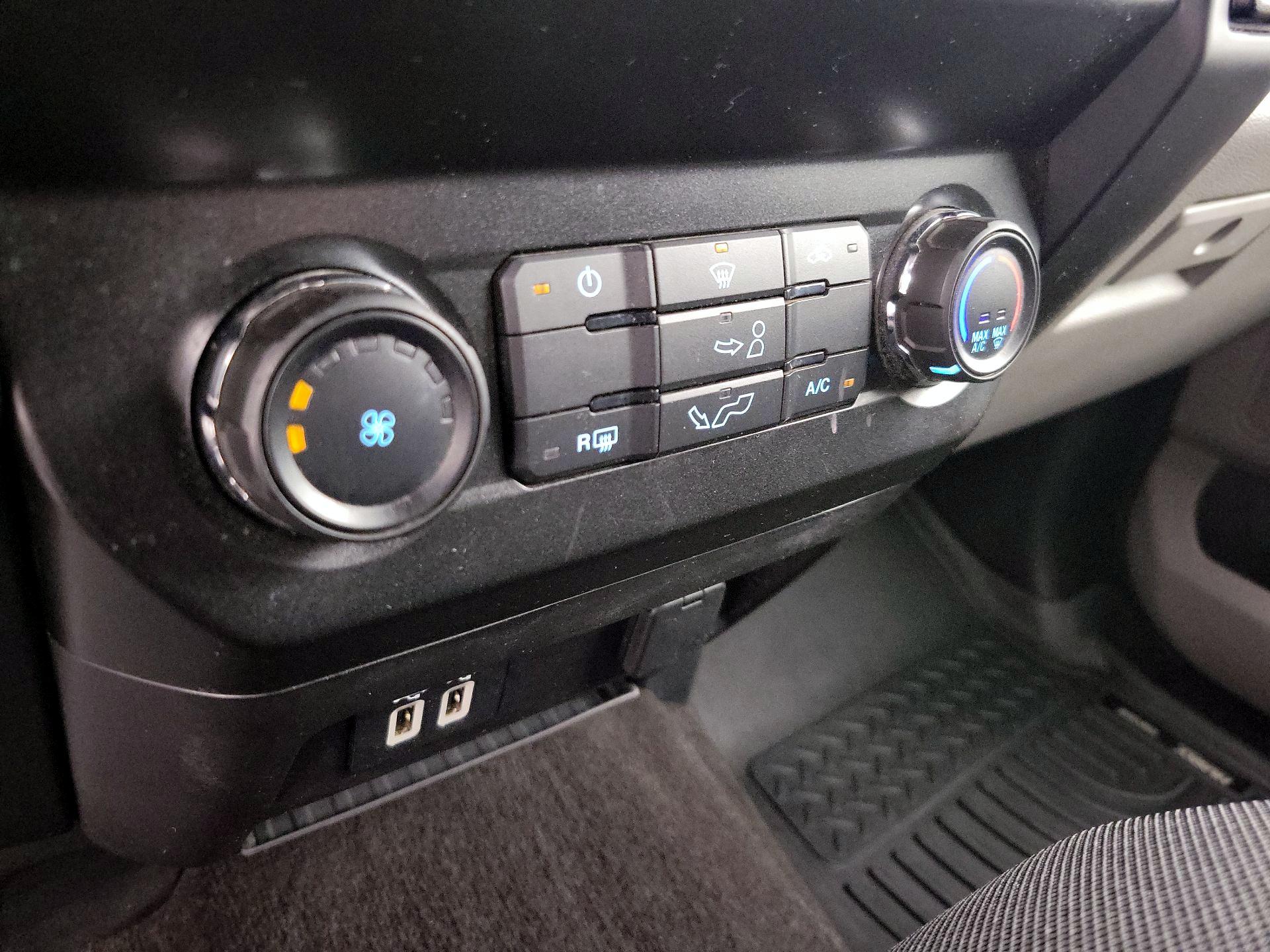 Thumbnail: 2019 Ford F-150 - 16