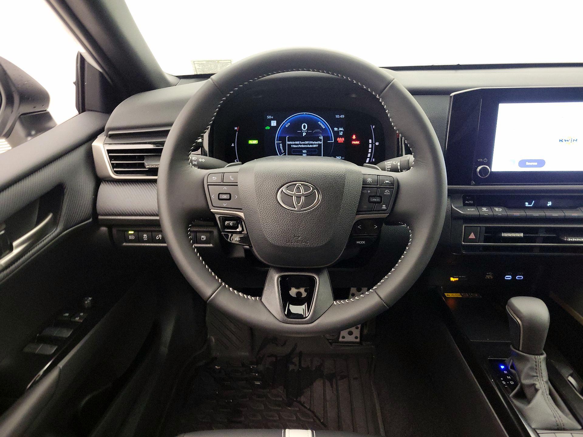 Thumbnail: 2025 Toyota Camry - 10