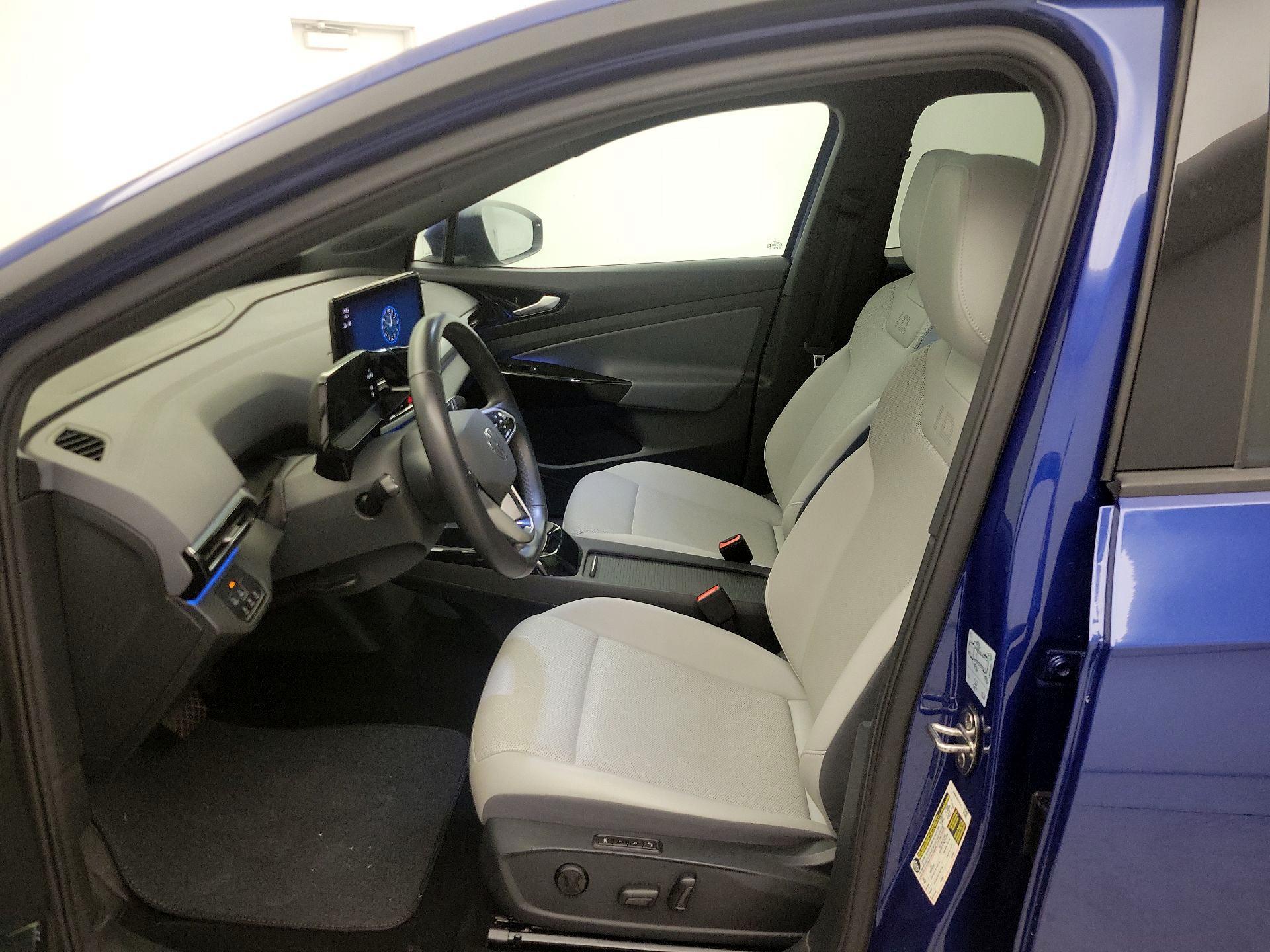 Thumbnail: 2022 Volkswagen ID.4 - 11