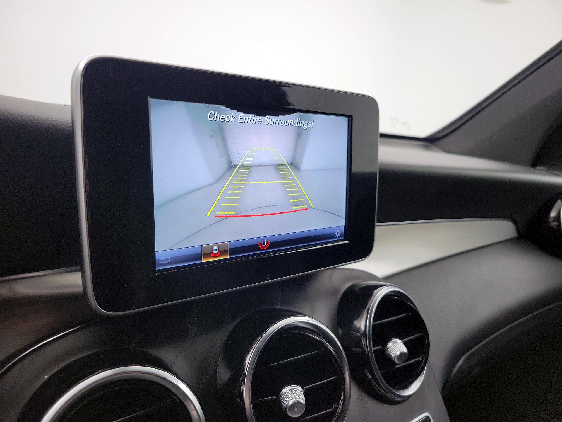 Thumbnail: 2019 Mercedes-Benz GLC - 15