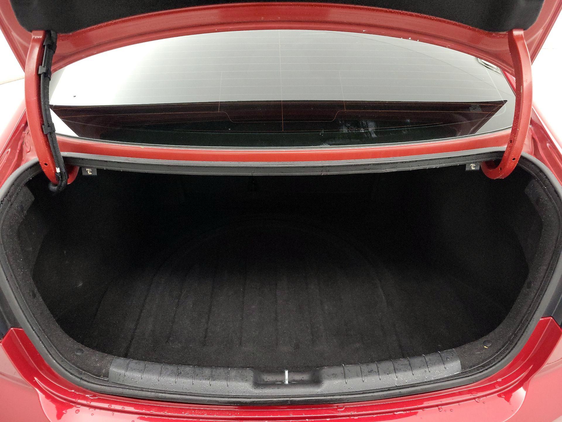 Thumbnail: 2019 Hyundai Elantra - 20