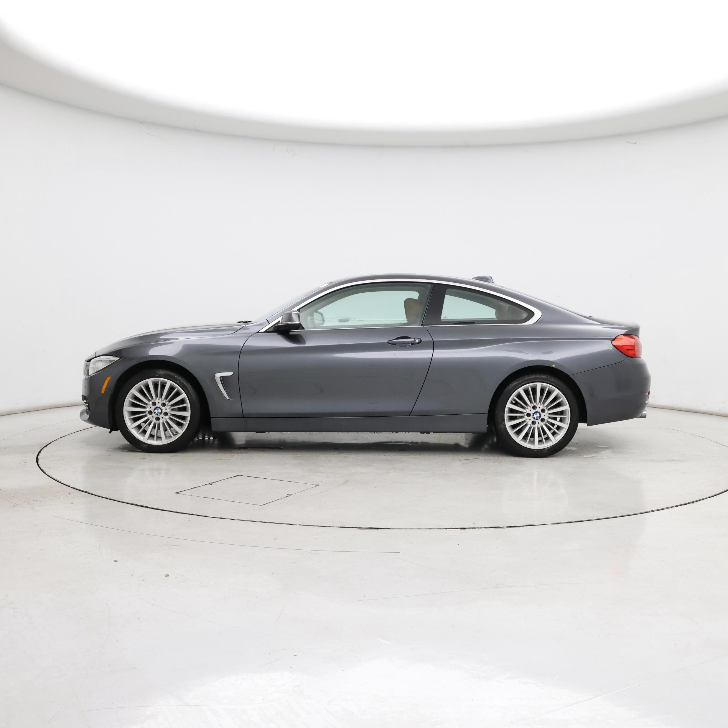 Thumbnail: 2015 BMW 4 Series - 3