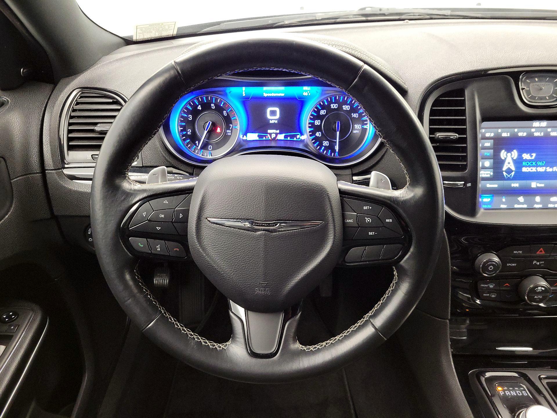 Thumbnail: 2021 Chrysler 300 - 10