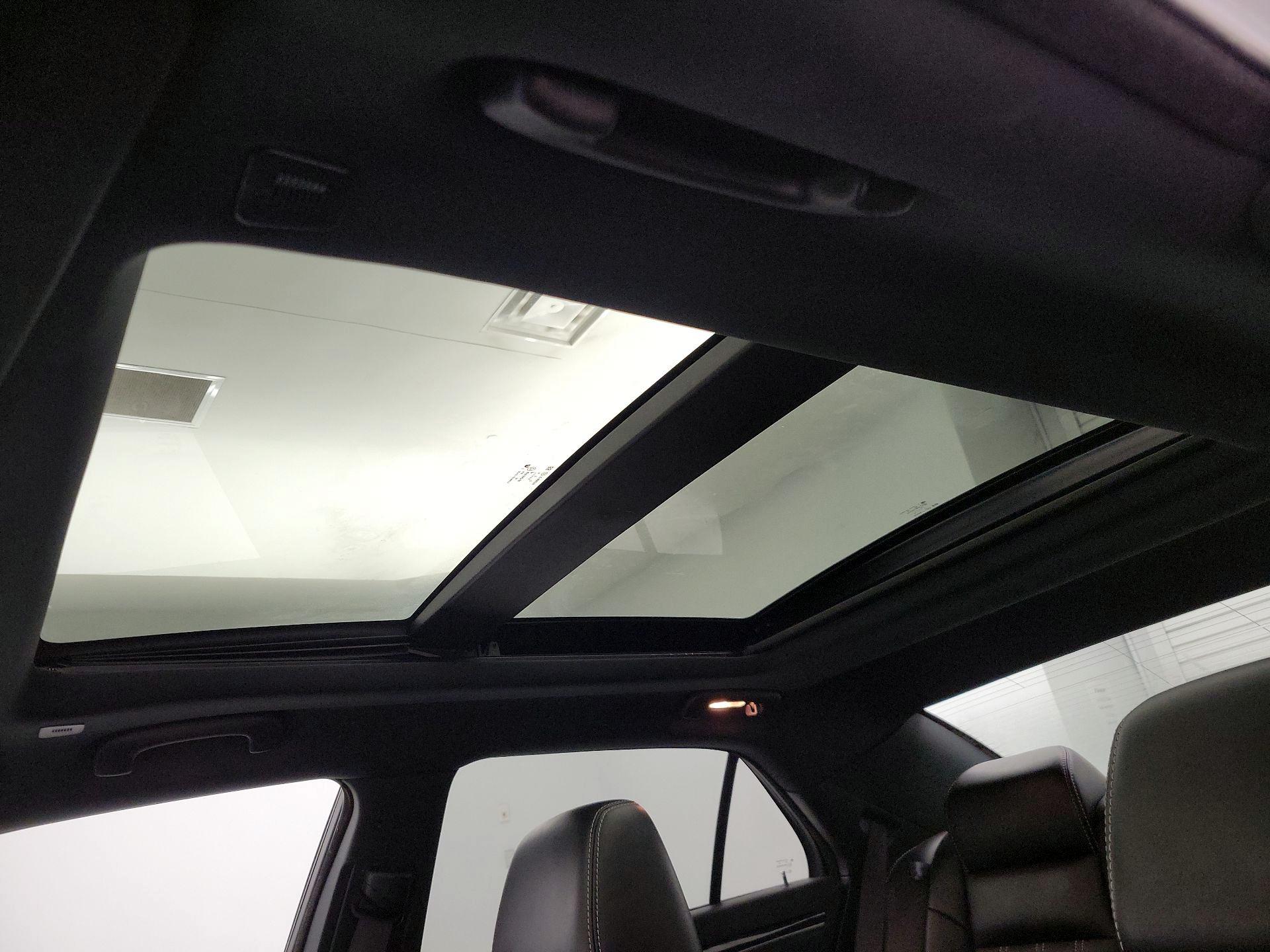 Thumbnail: 2021 Chrysler 300 - 20