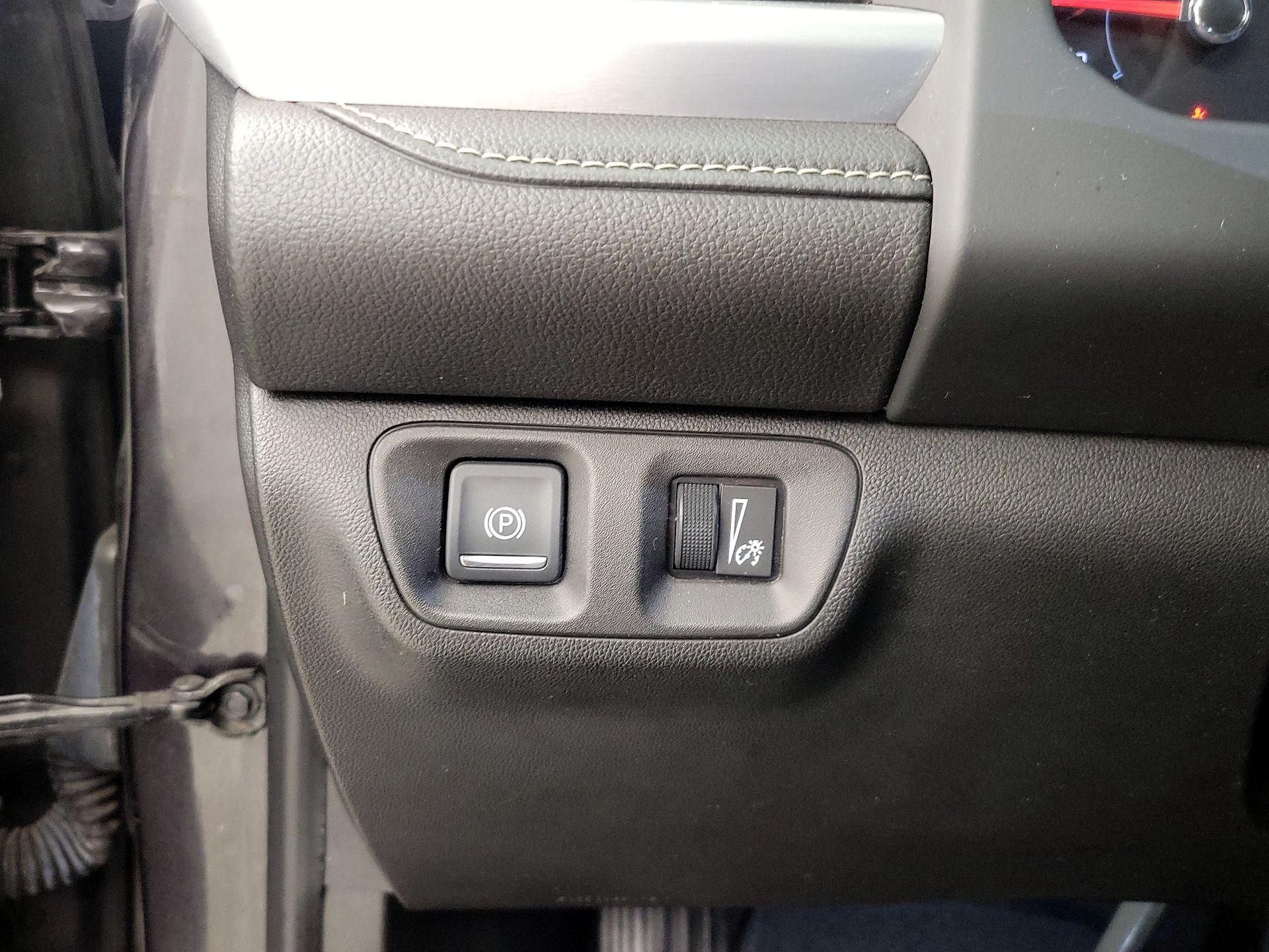 Thumbnail: 2017 GMC Acadia - 13