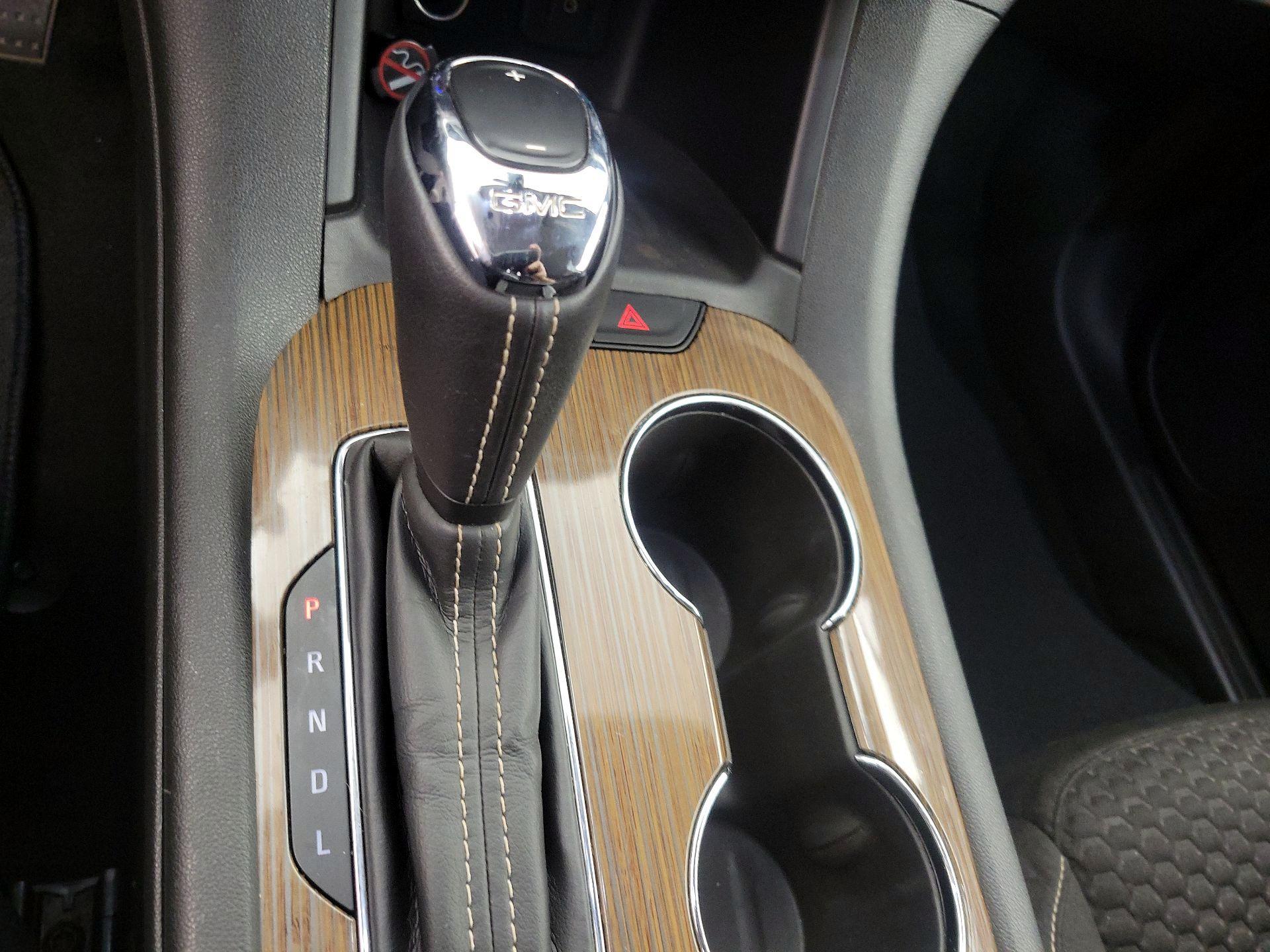 Thumbnail: 2017 GMC Acadia - 17