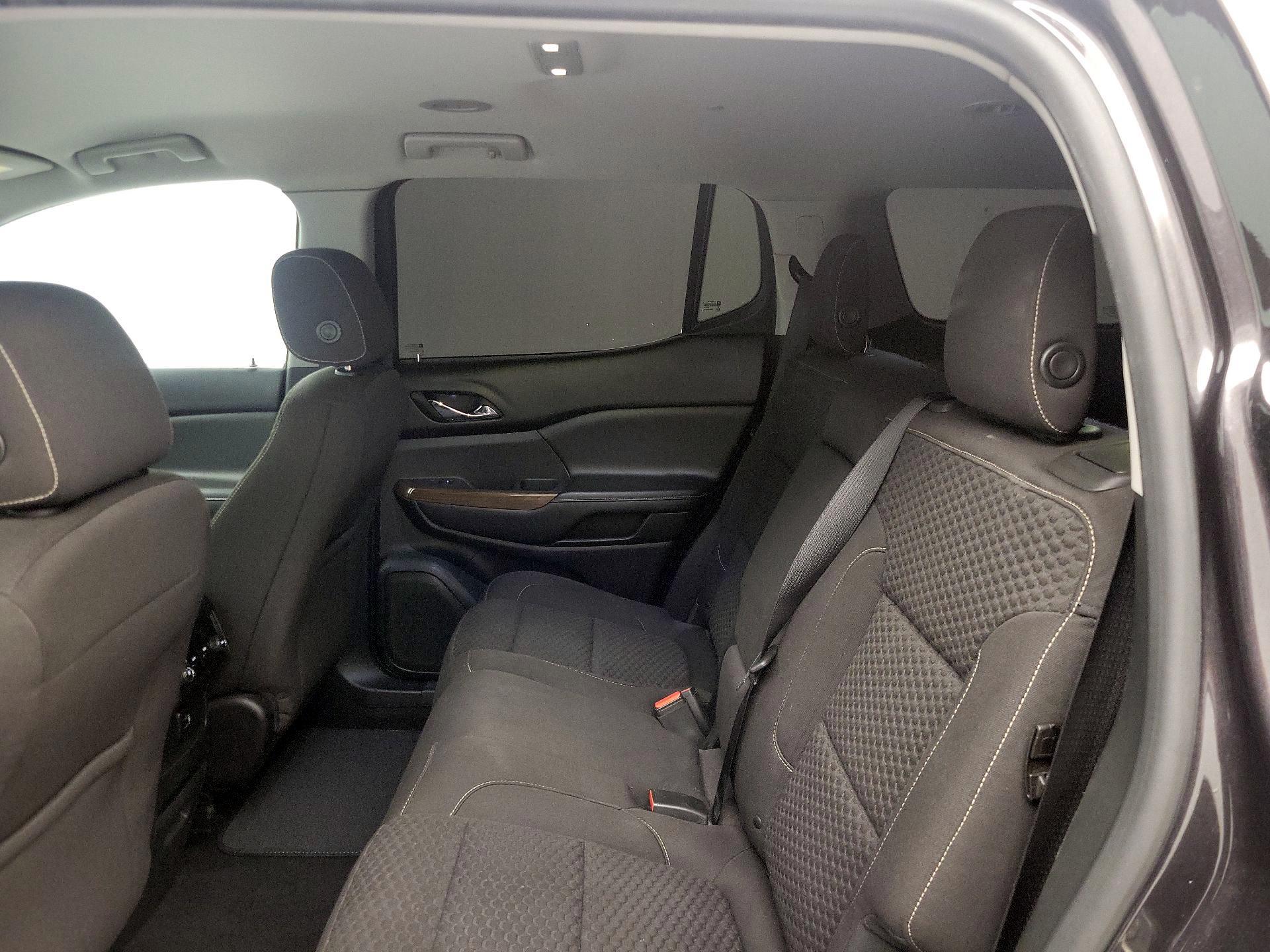 Thumbnail: 2017 GMC Acadia - 19