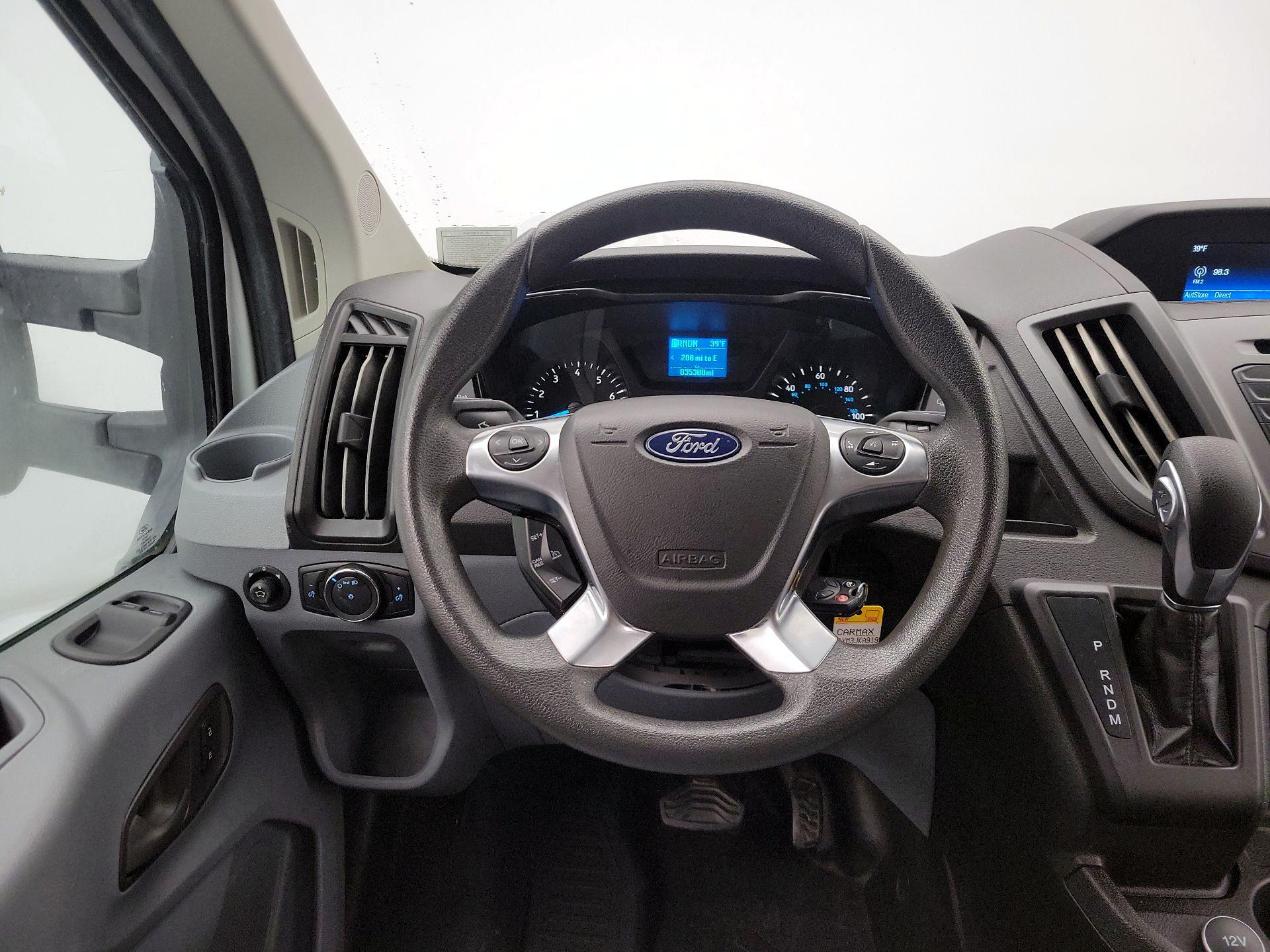 Thumbnail: 2018 Ford Transit Series - 10