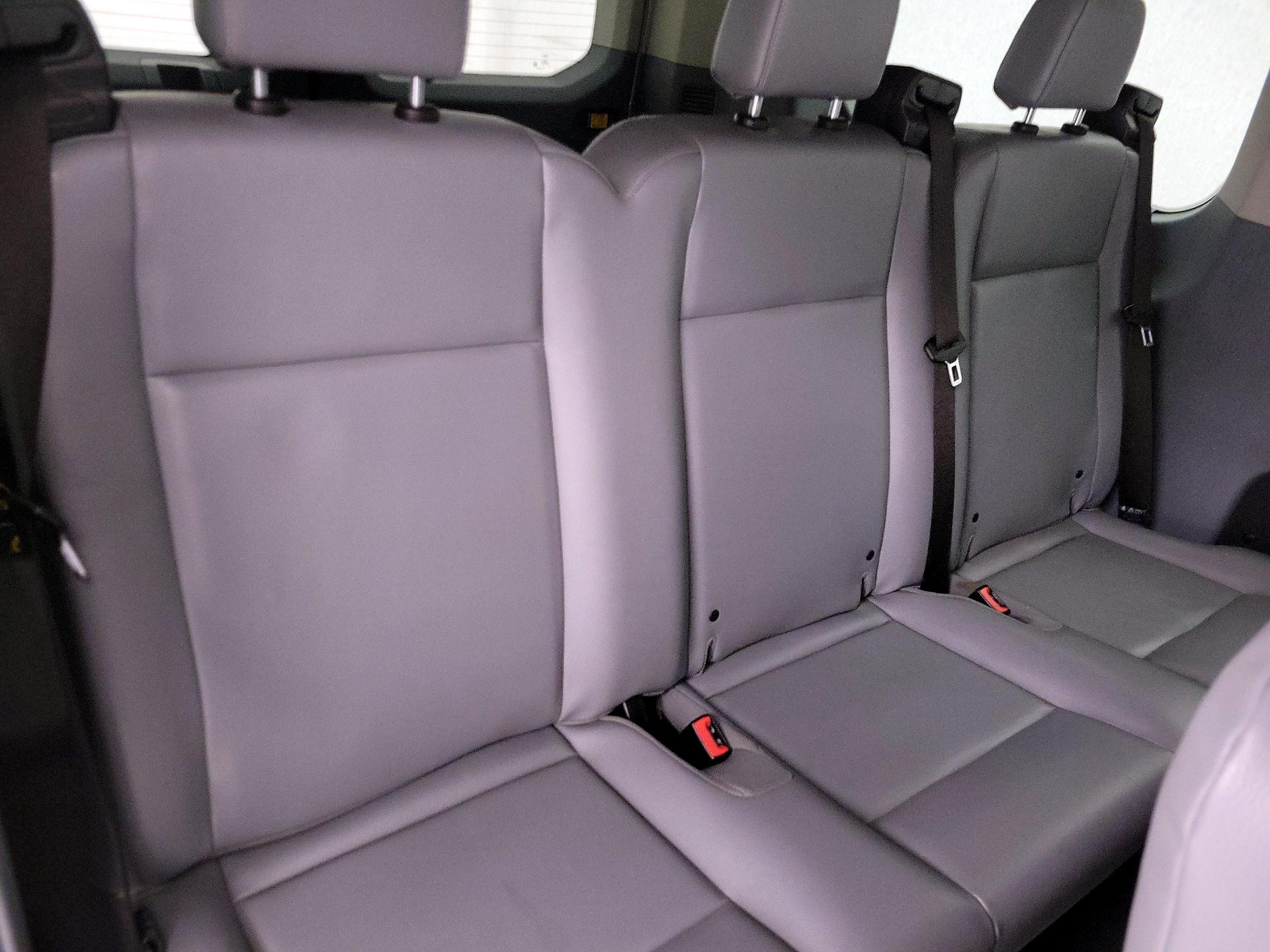 Thumbnail: 2018 Ford Transit Series - 20