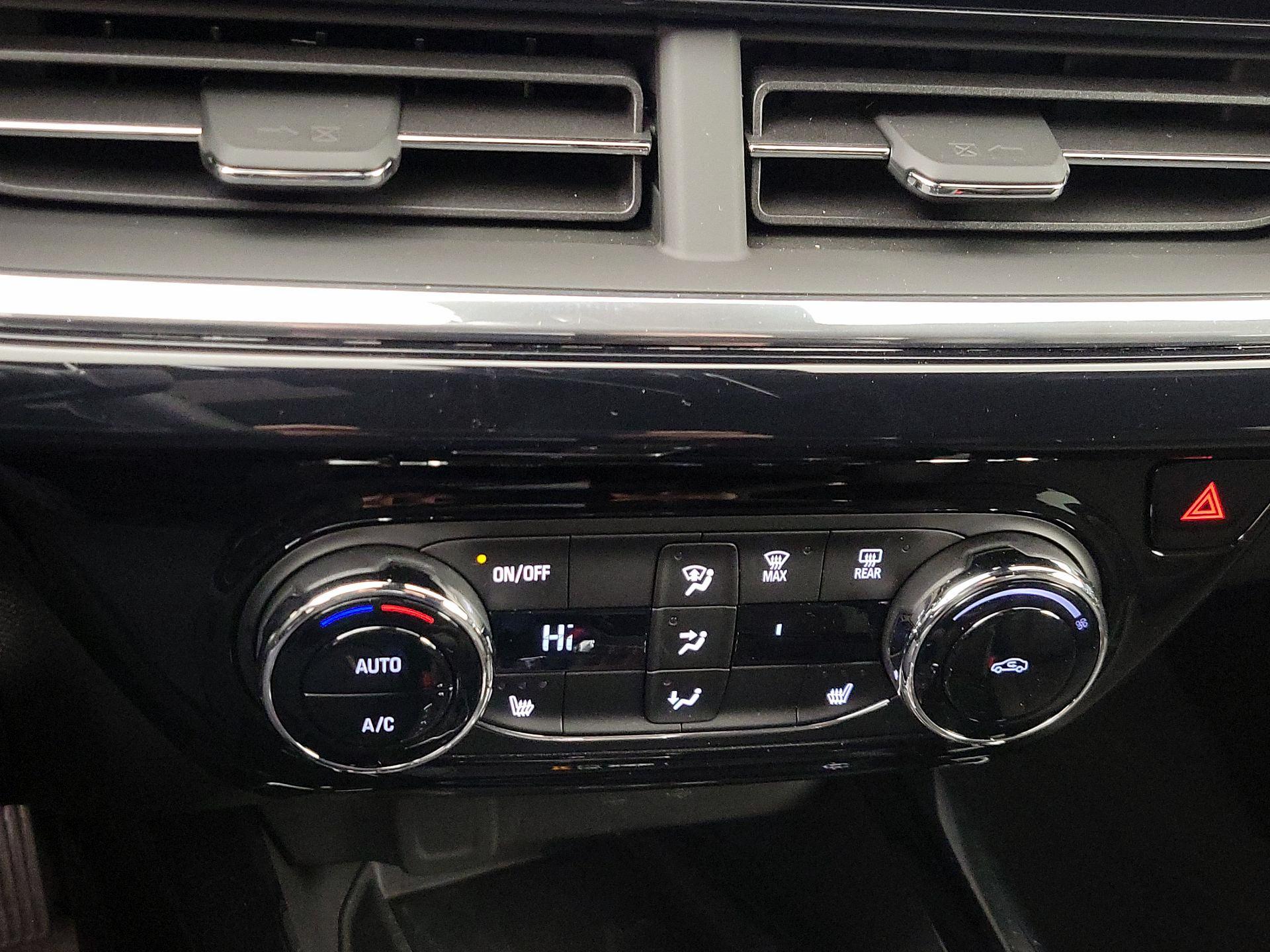 Thumbnail: 2025 Chevrolet Trax - 16