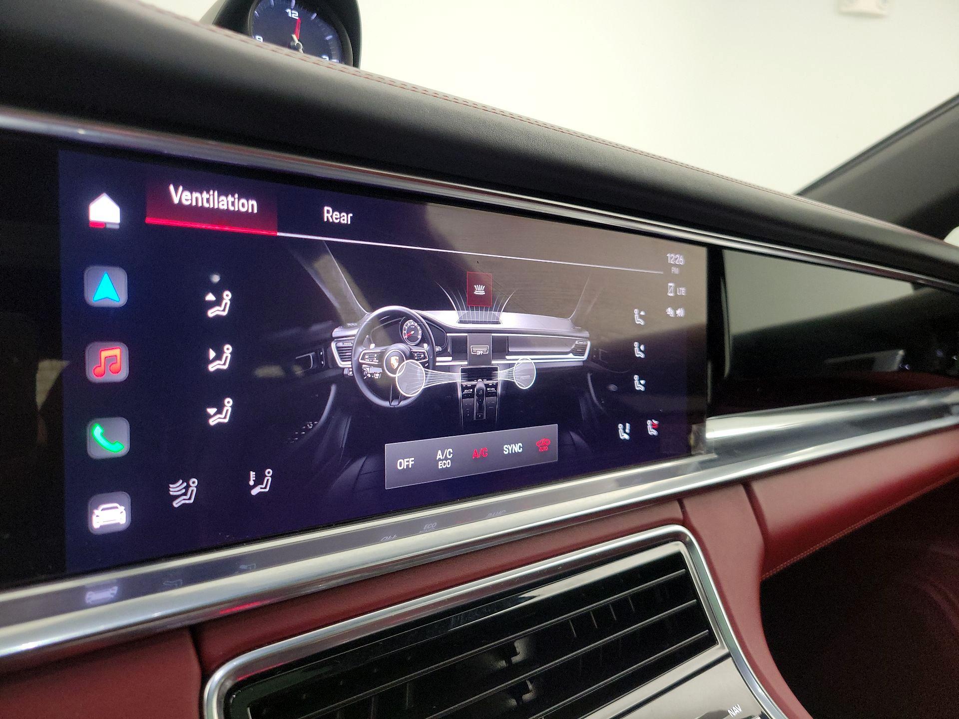 Thumbnail: 2022 Porsche Panamera - 17