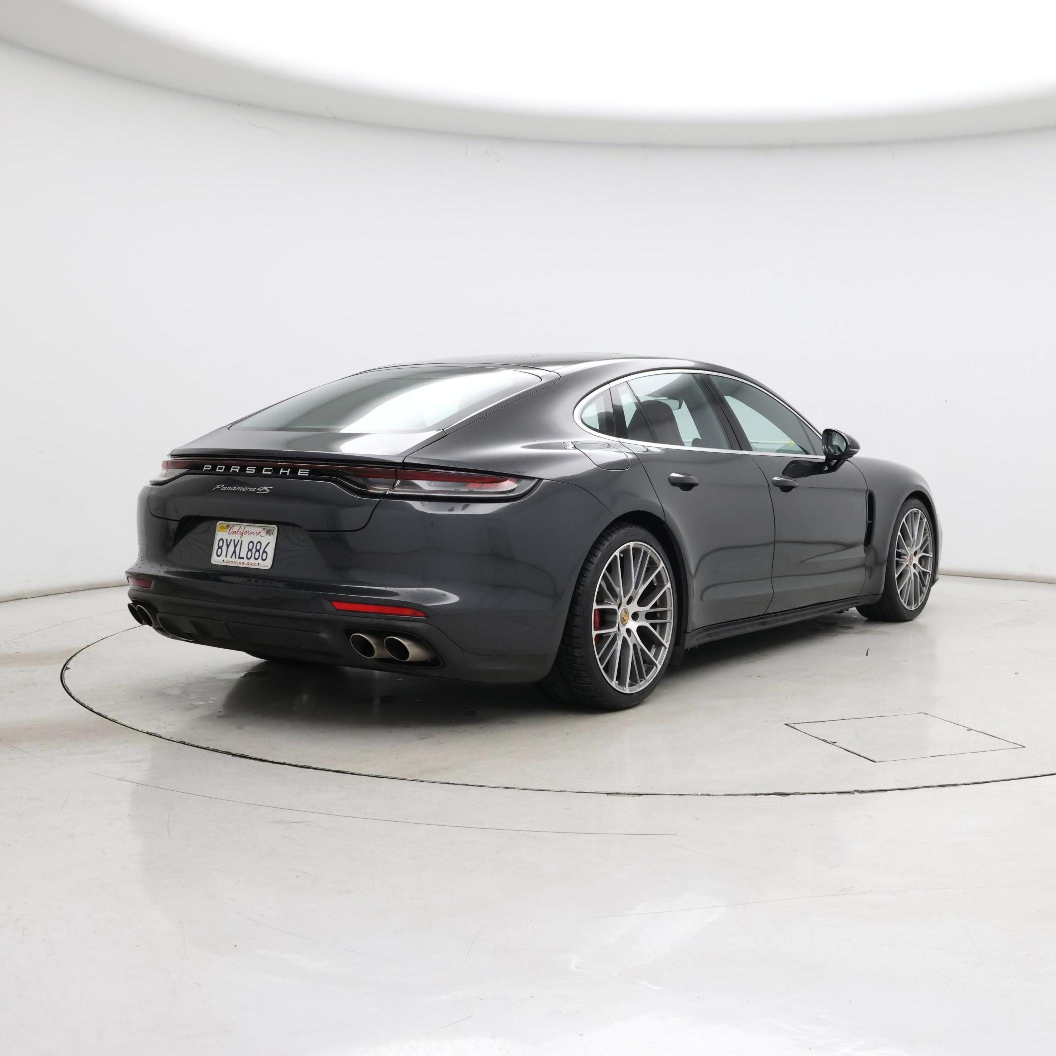 Thumbnail: 2022 Porsche Panamera - 8