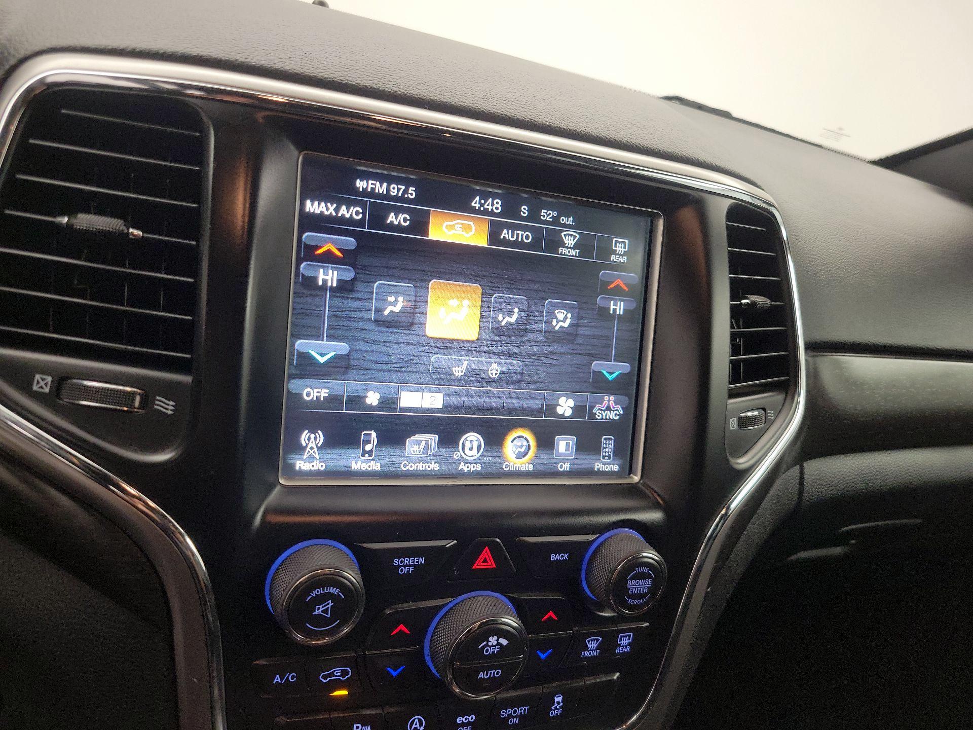 Thumbnail: 2017 Jeep Grand Cherokee - 16