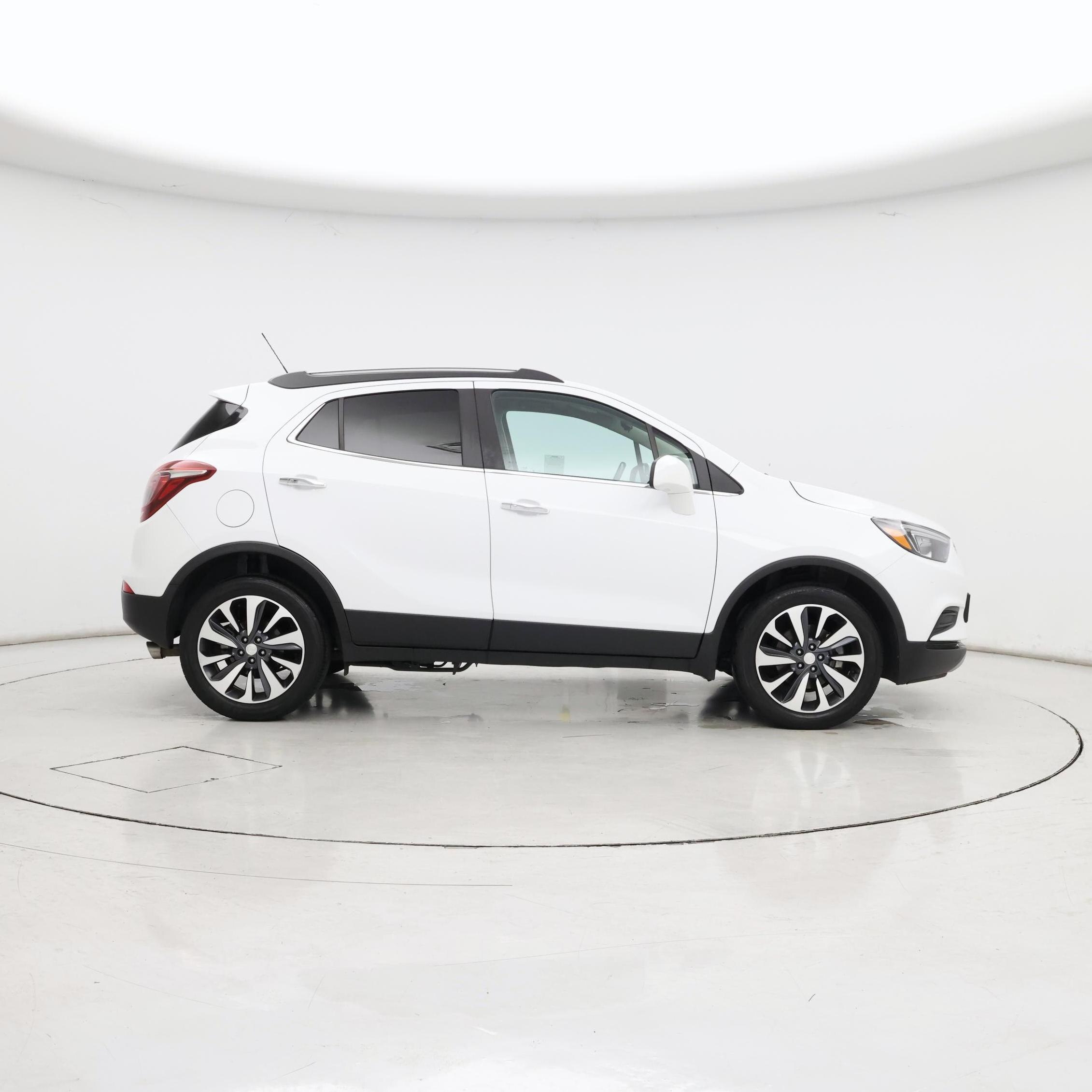 Thumbnail: 2021 Buick Encore - 7