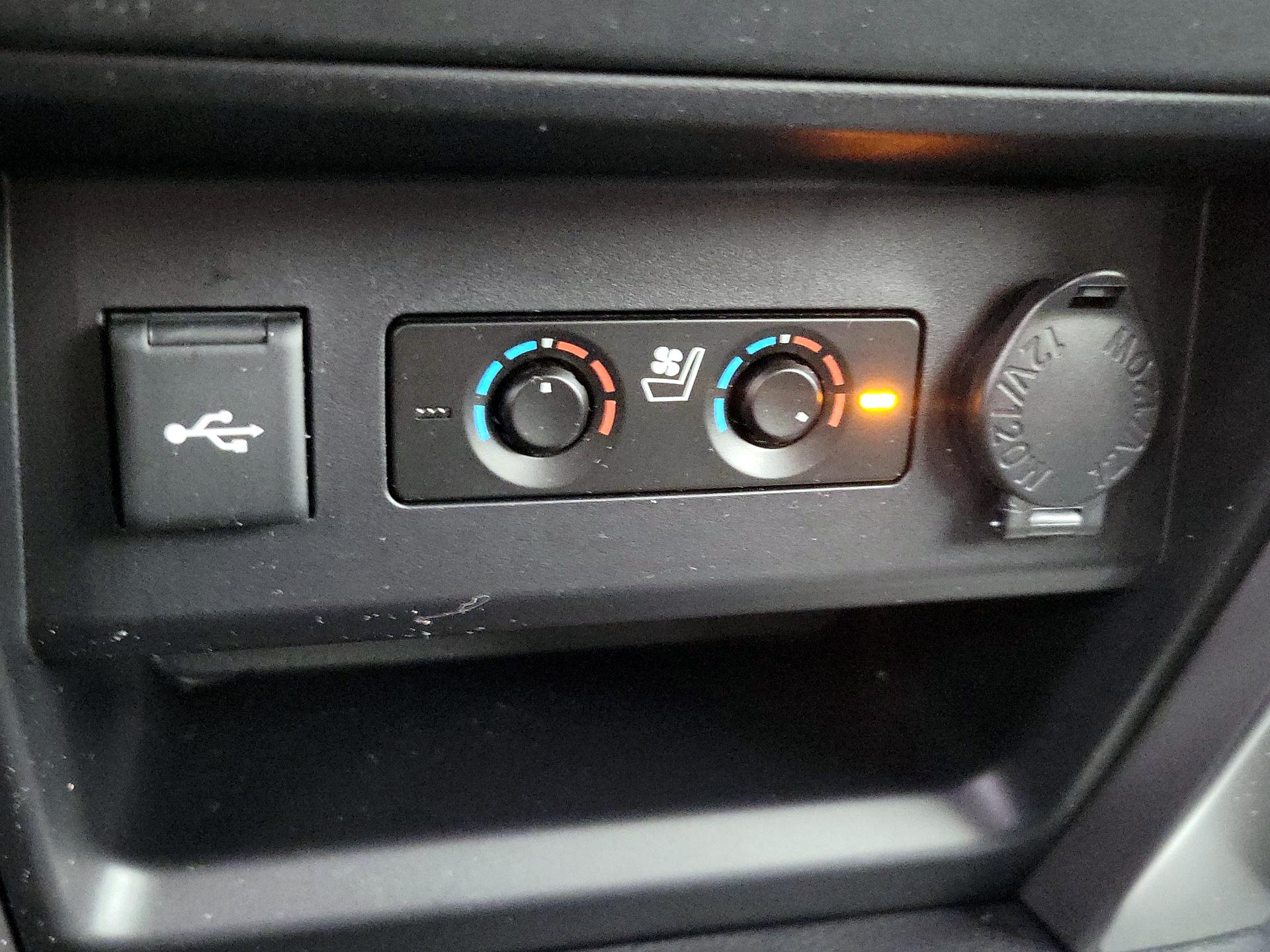 Thumbnail: 2023 Toyota 4Runner - 19